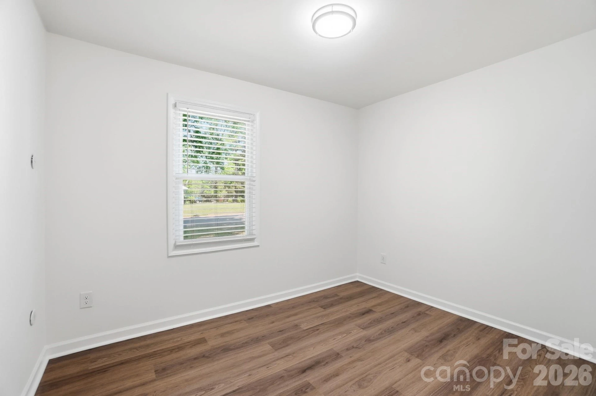 6608 Rosecran Drive - Photo 31