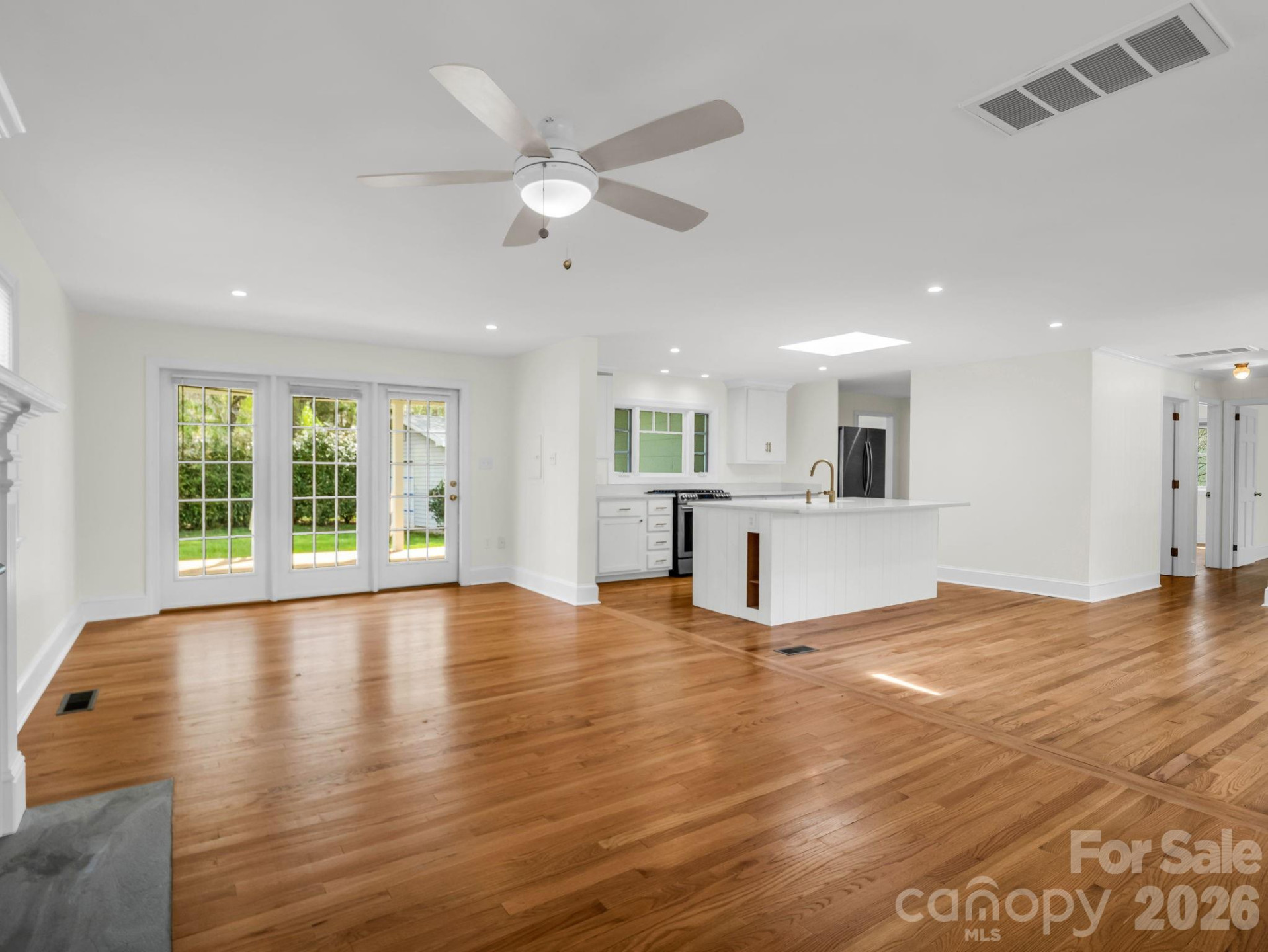 212 Vance Avenue - Photo 12