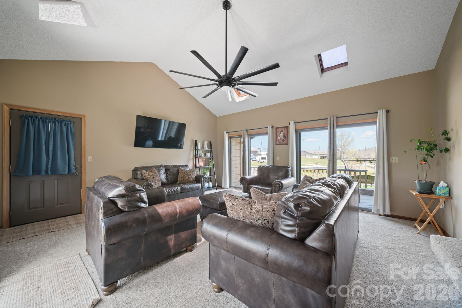 100 Forest Park Drive - Photo 12