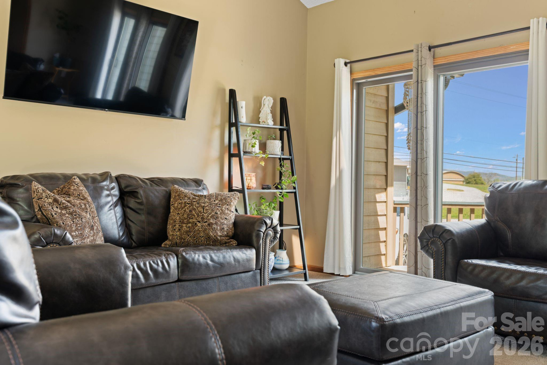 100 Forest Park Drive - Photo 4