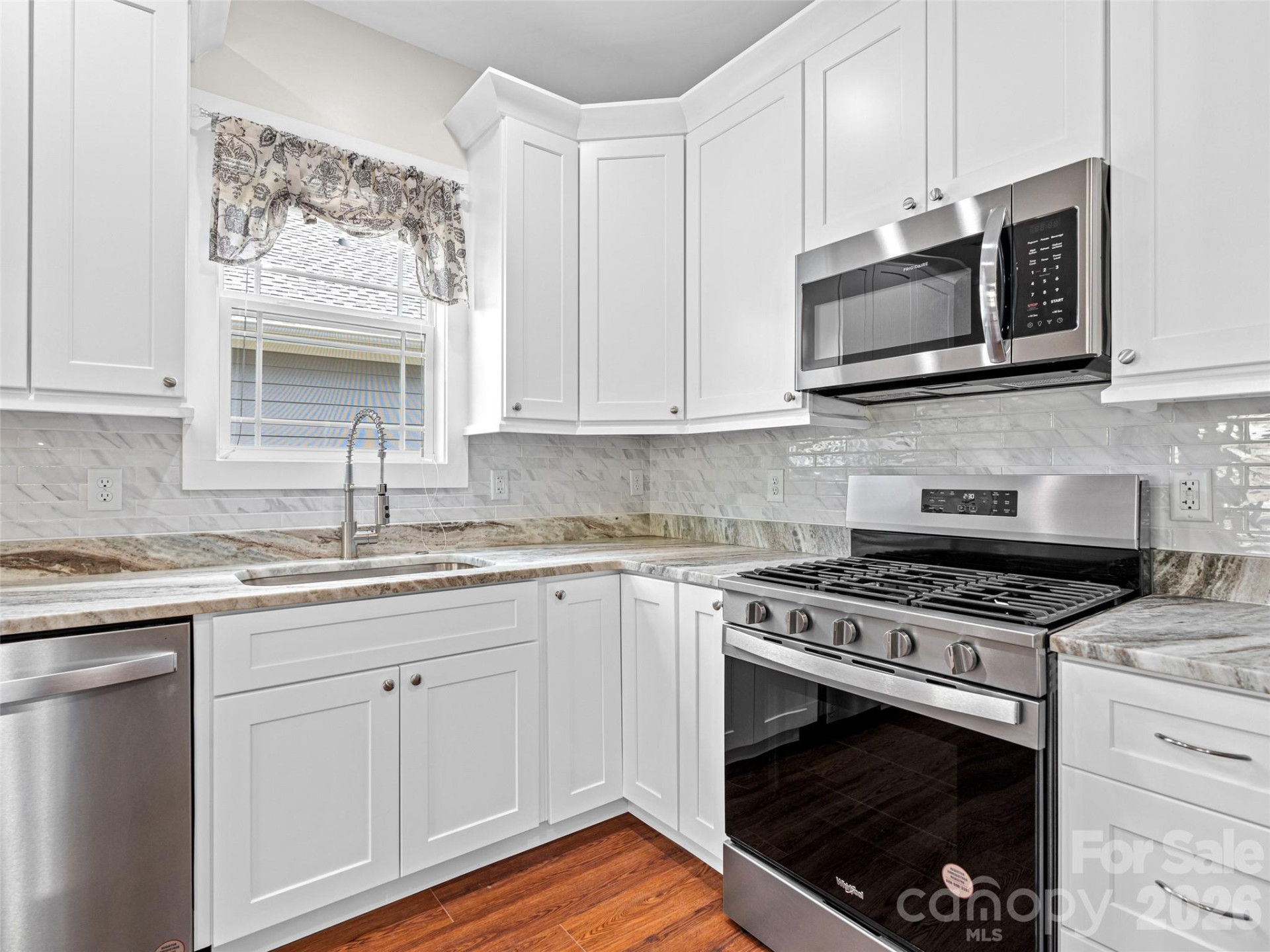 237 Leyland Circle - Photo 8