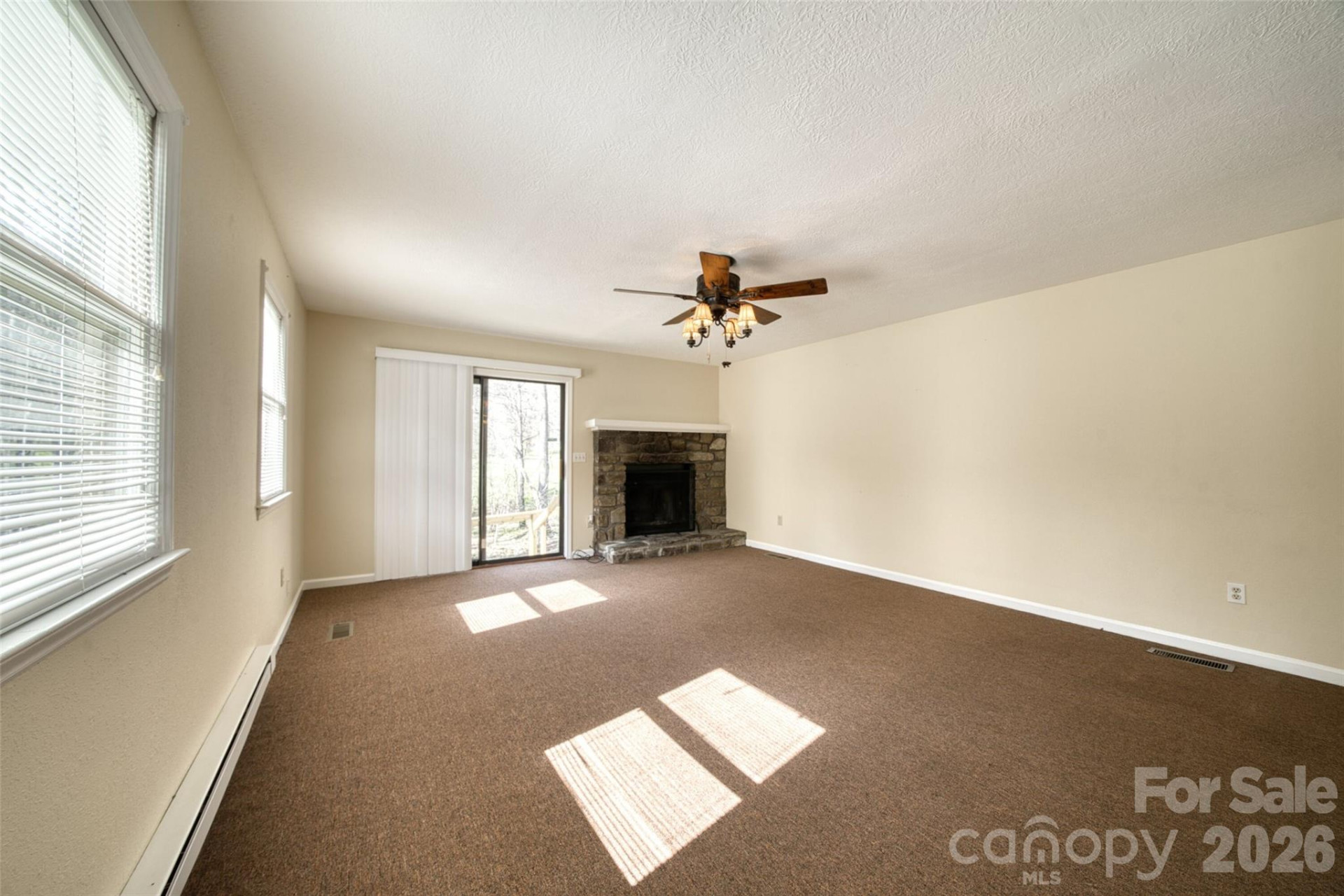 61 Riverside Villa Drive - Photo 14