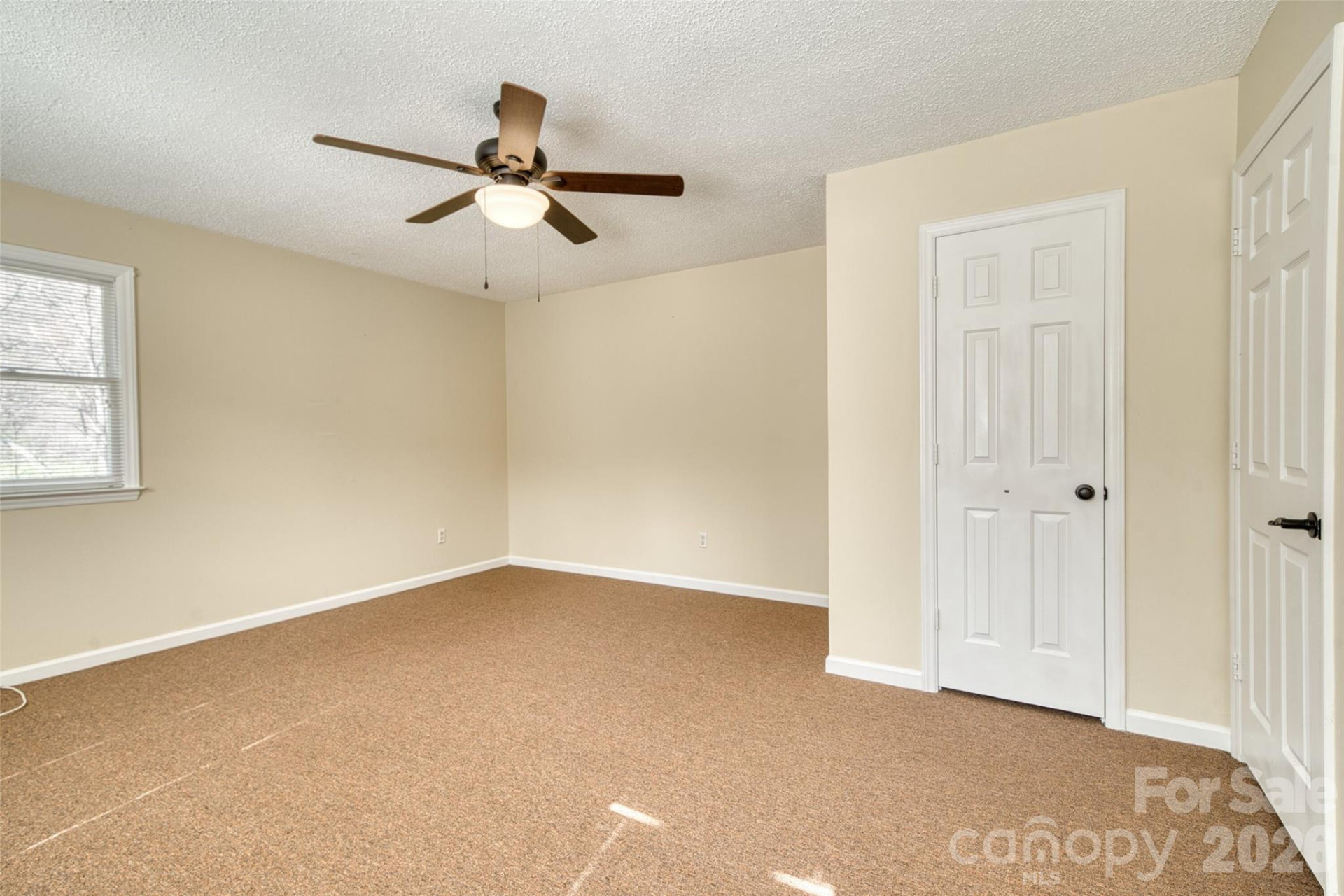 61 Riverside Villa Drive - Photo 18