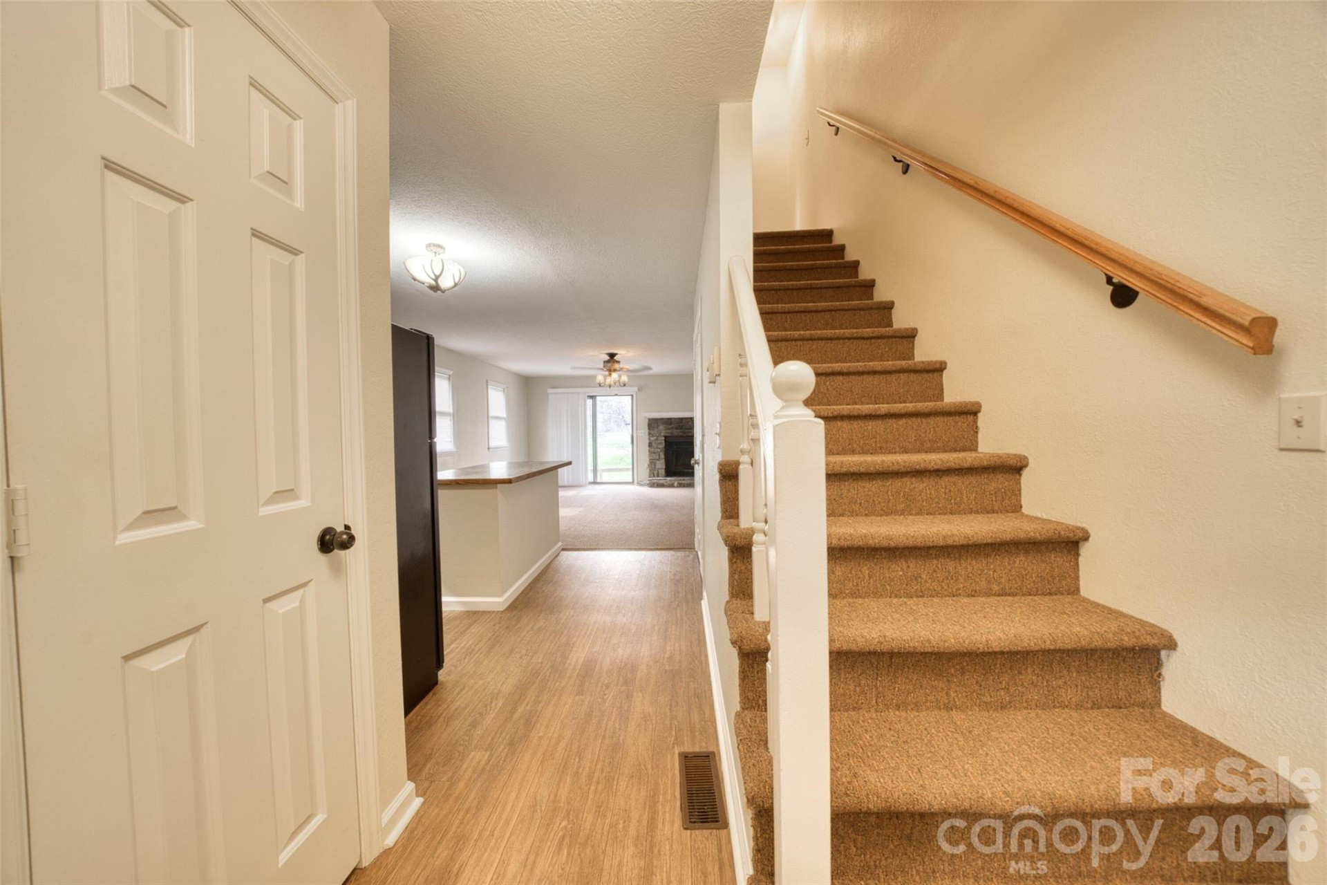 61 Riverside Villa Drive - Photo 7