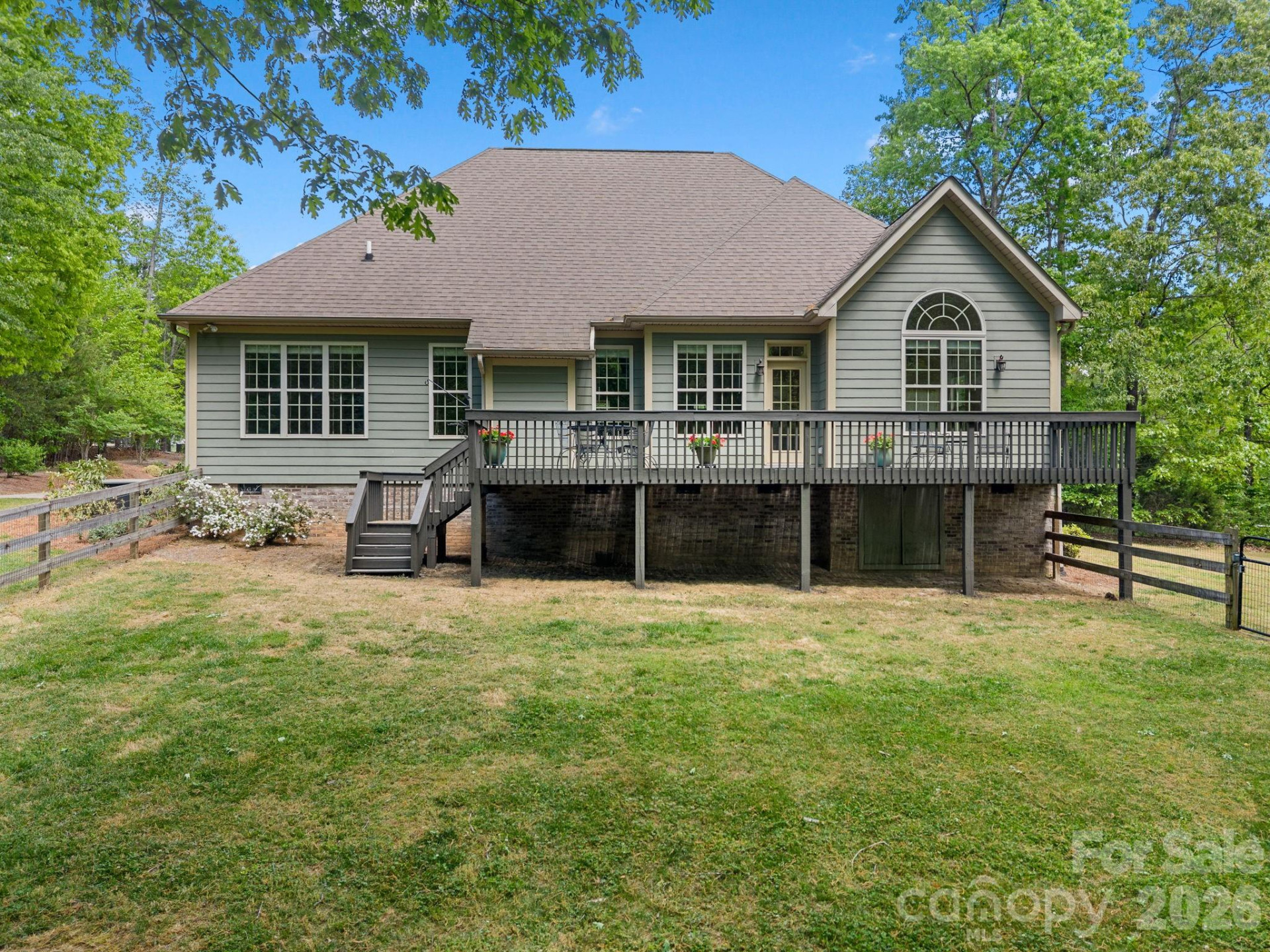 42 Woodridge Court #21-22 - Photo 18