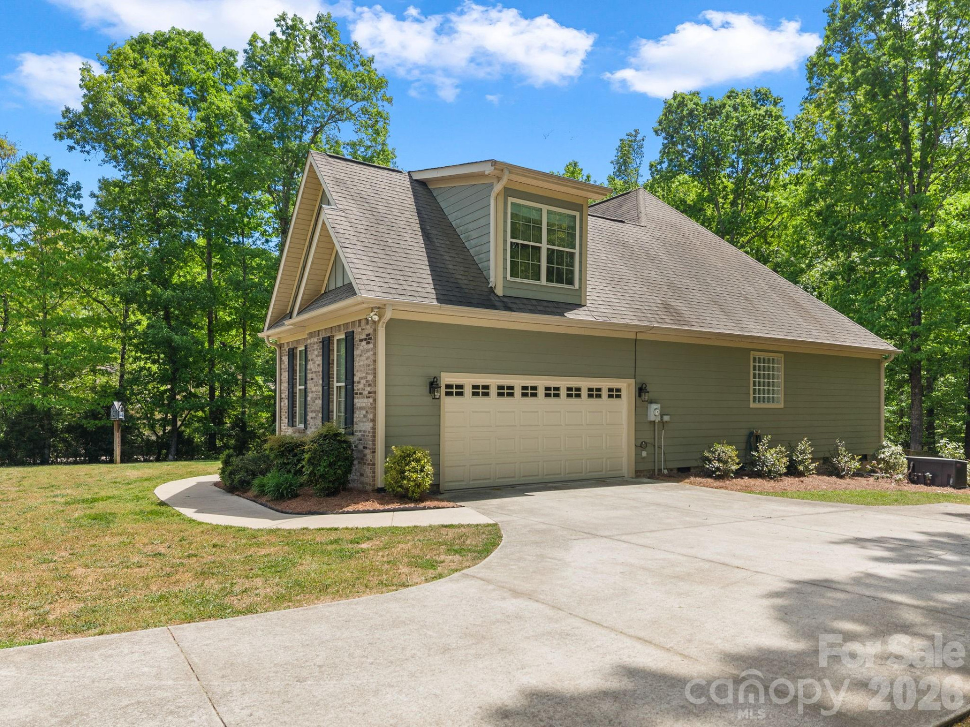 42 Woodridge Court #21-22 - Photo 23