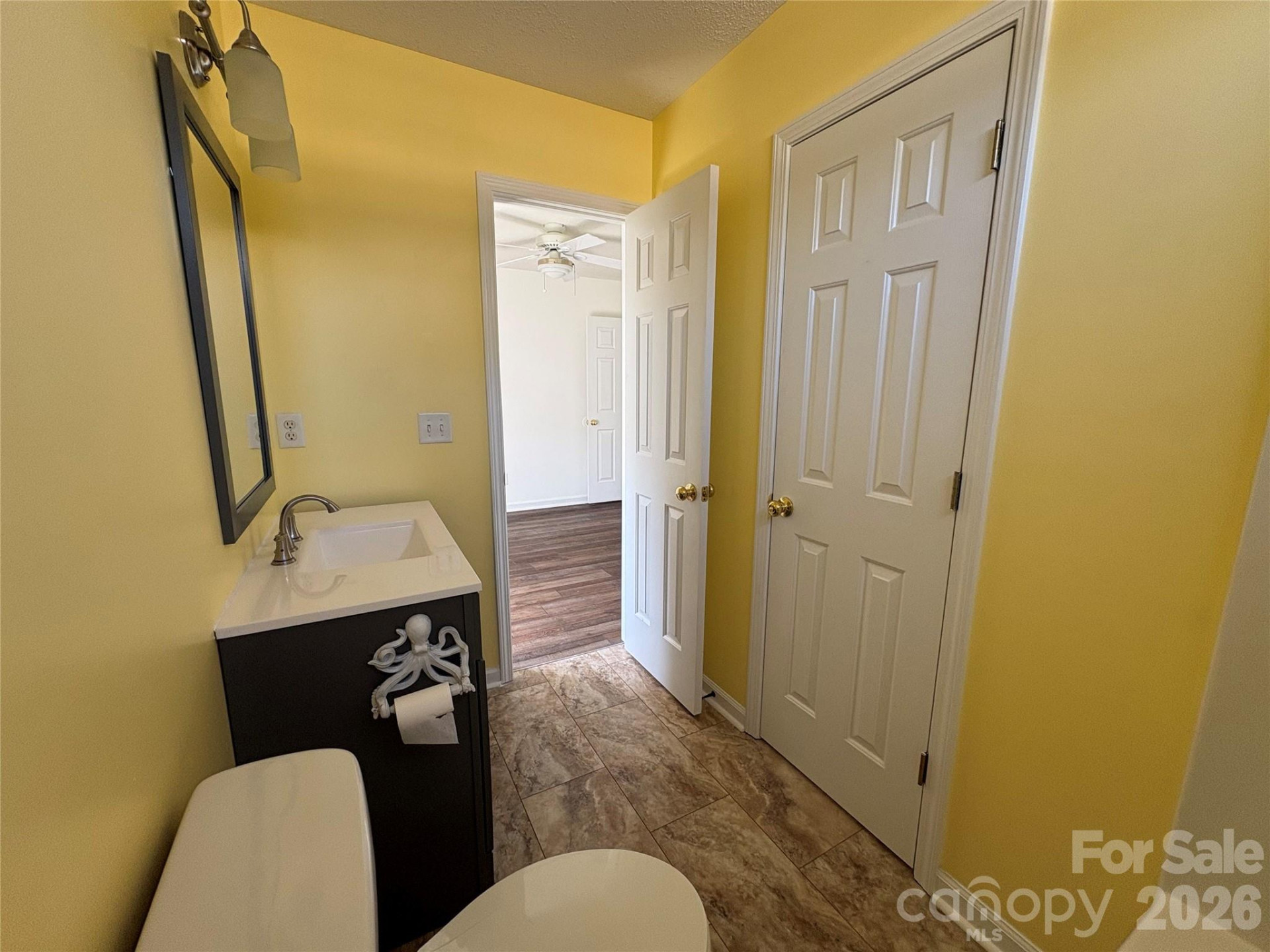 89 Woodfern Road - Photo 14