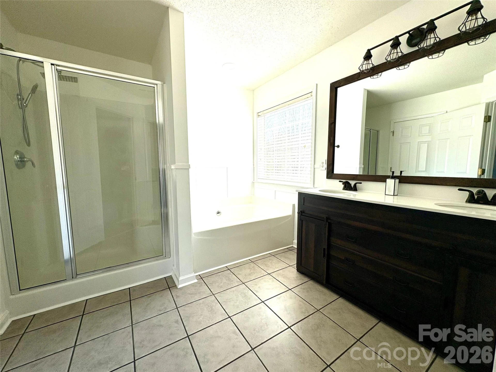 89 Woodfern Road - Photo 9