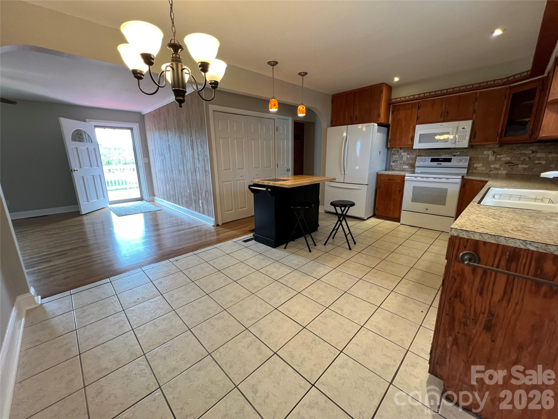 93 Laycock Road - Photo 13