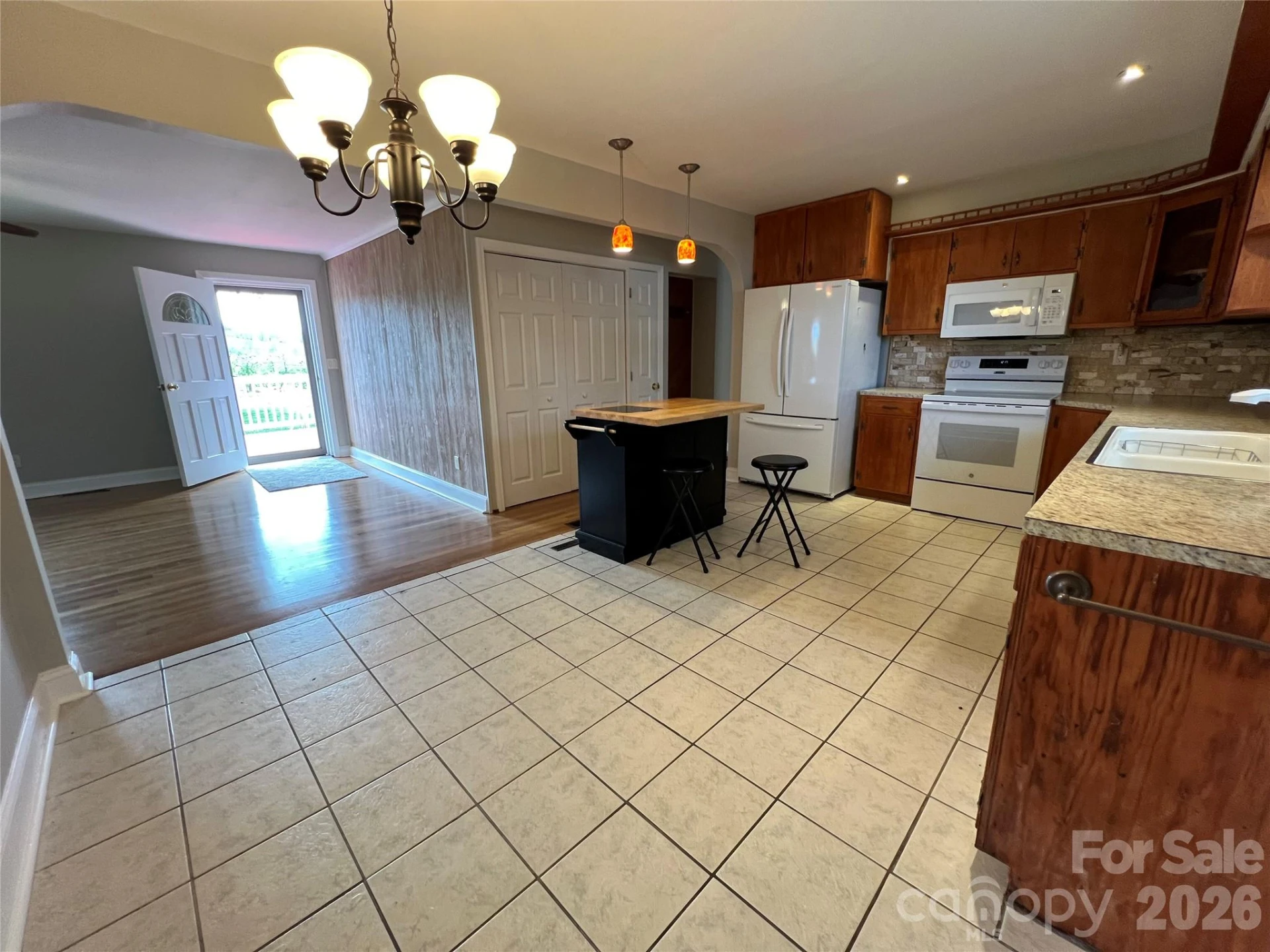 93 Laycock Road - Photo 13