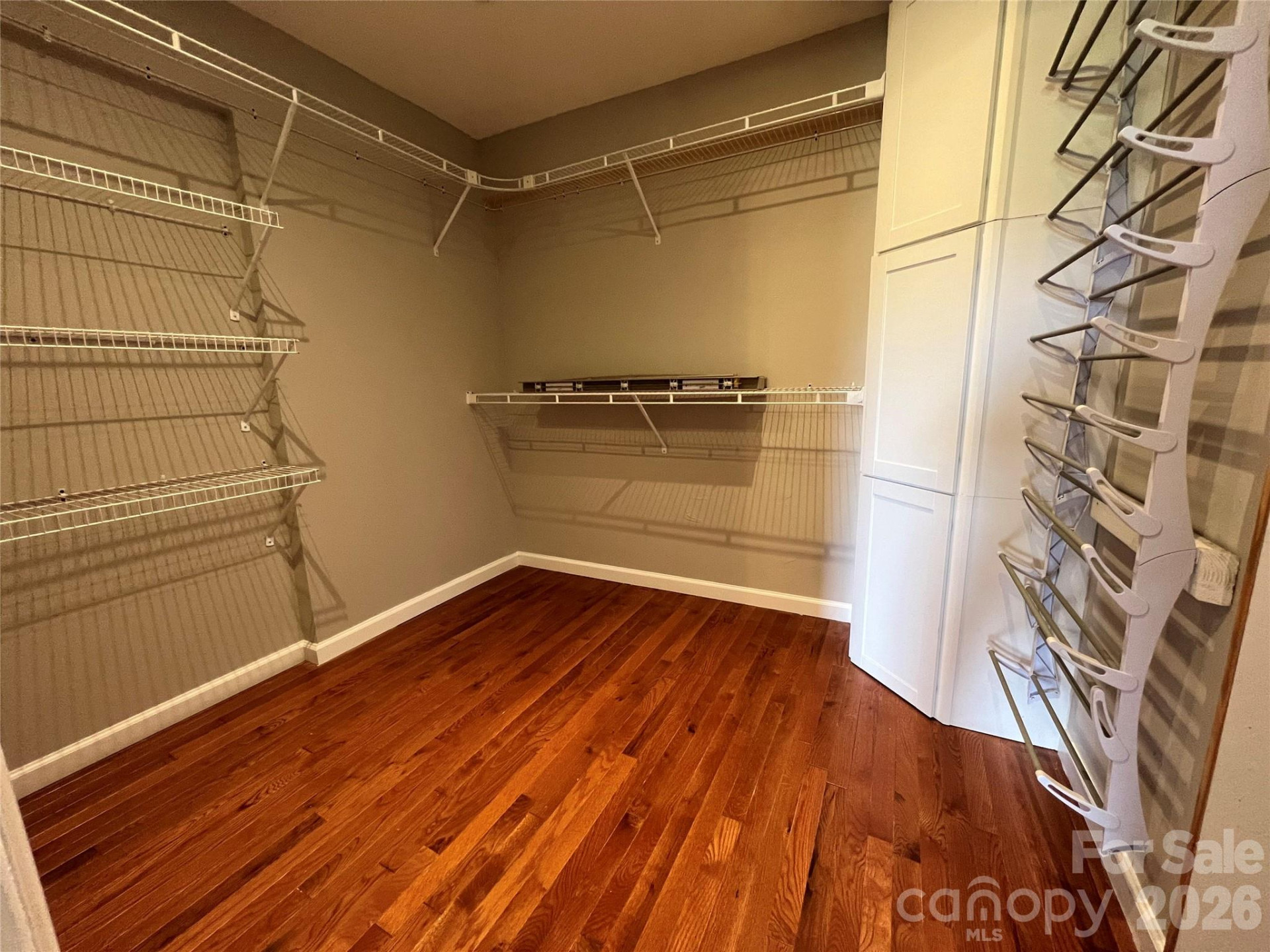 93 Laycock Road - Photo 21