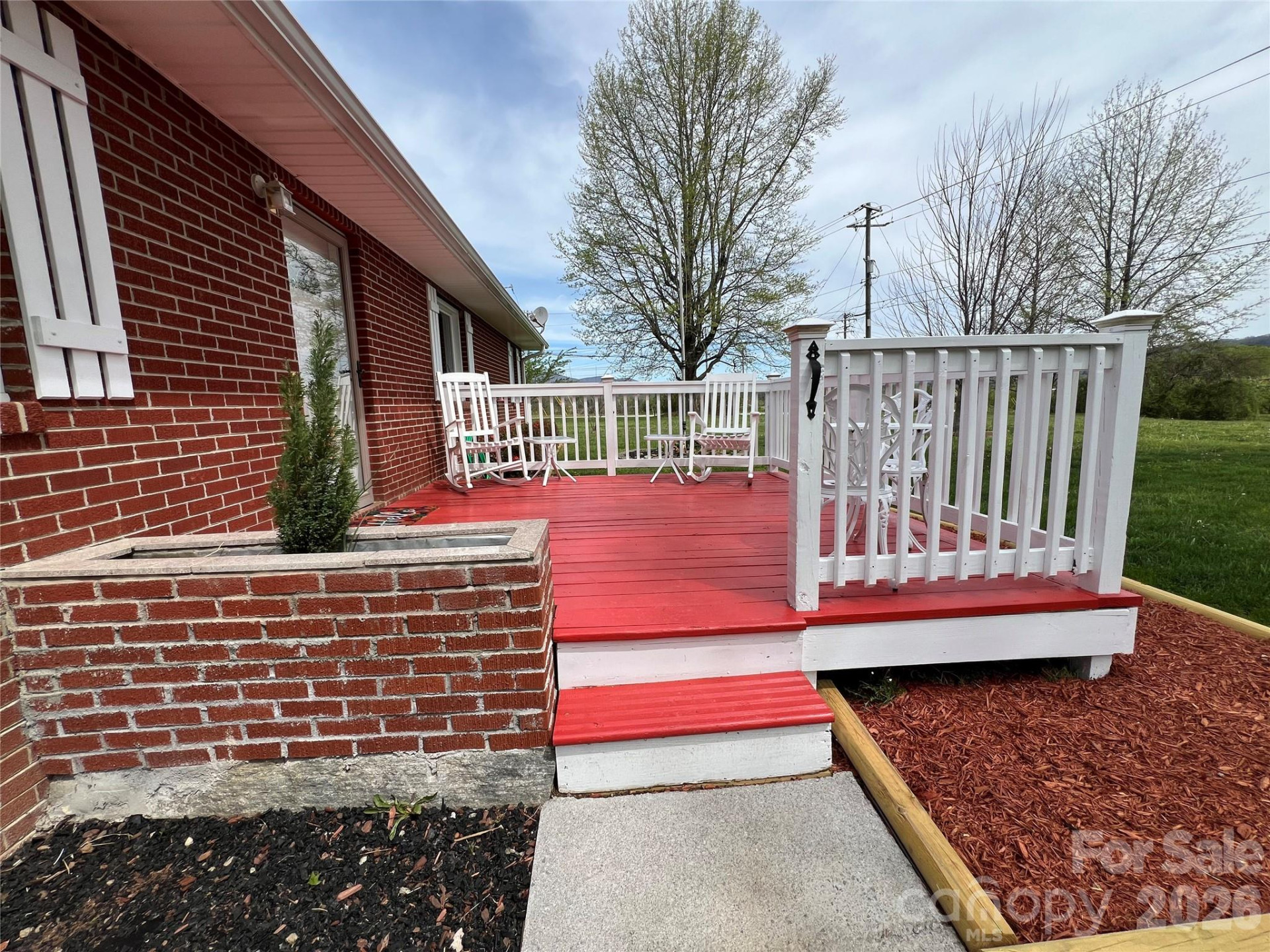 93 Laycock Road - Photo 7