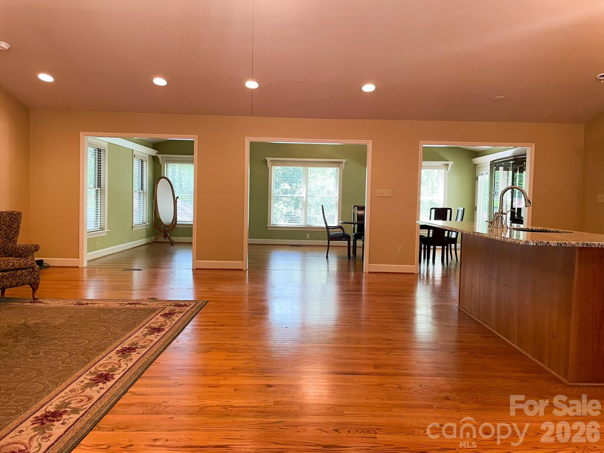 308 Brentwood Circle - Photo 12