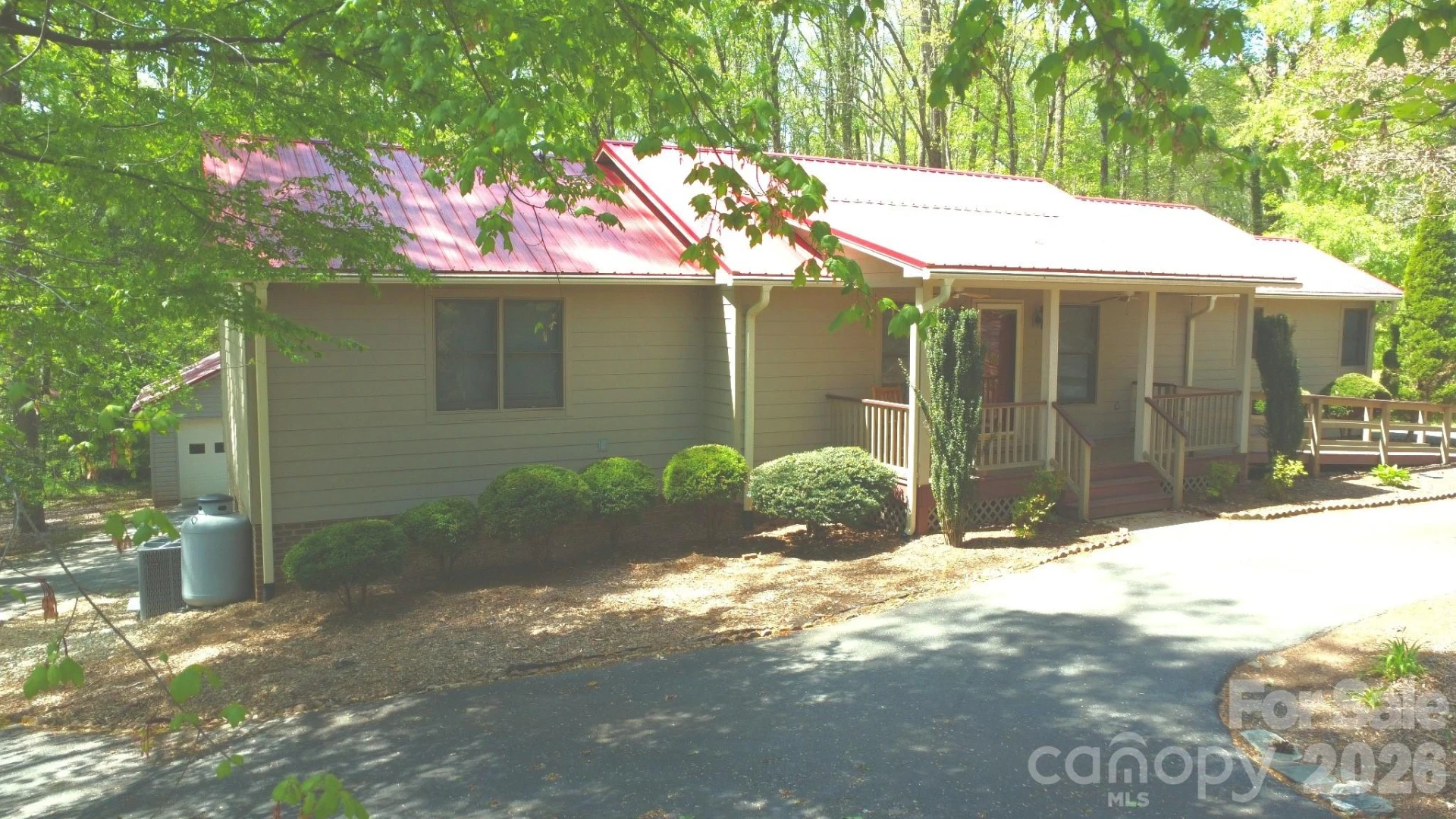 308 Brentwood Circle - Photo 3
