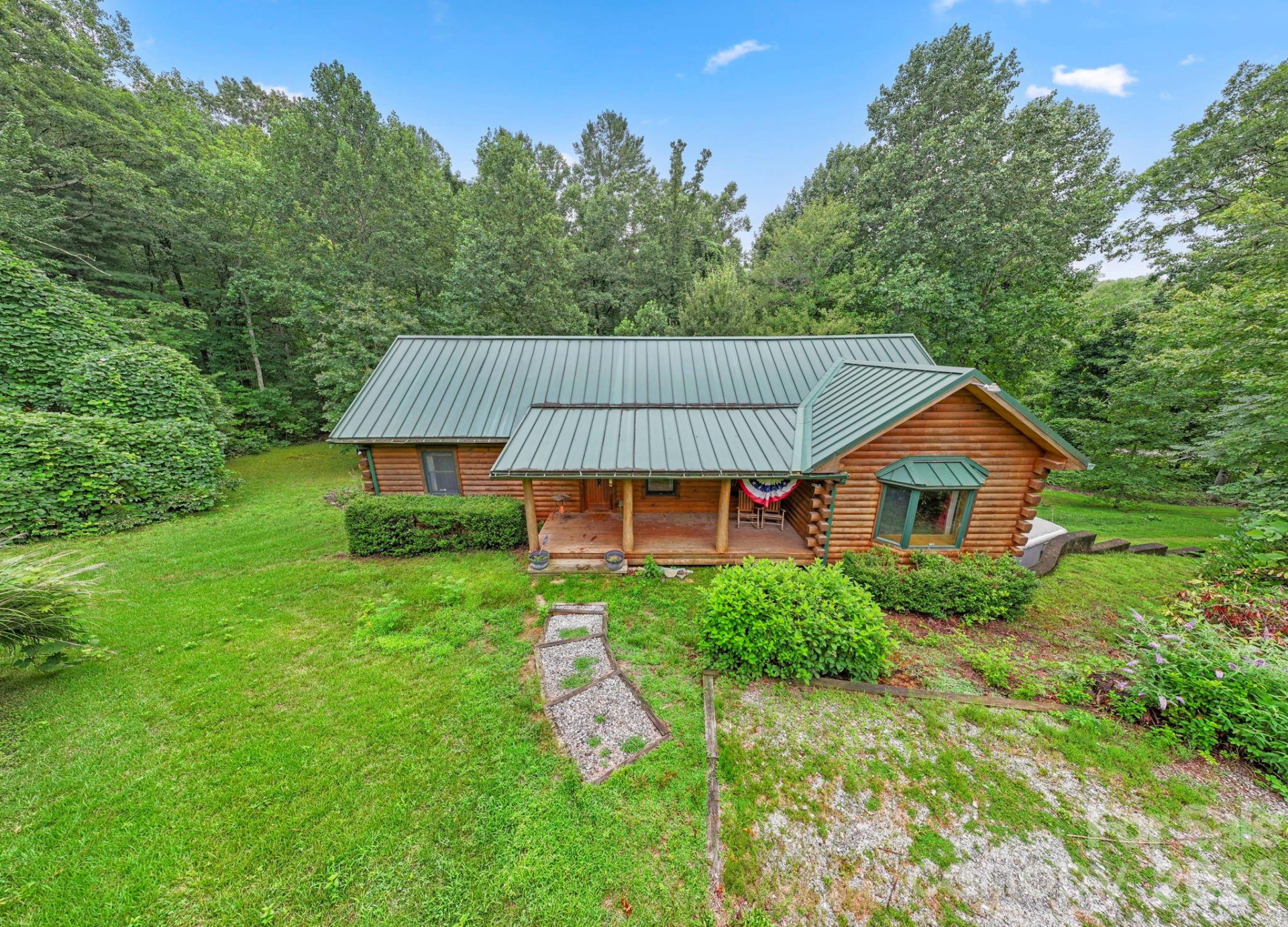 266 Rhododendron Drive - Photo 2