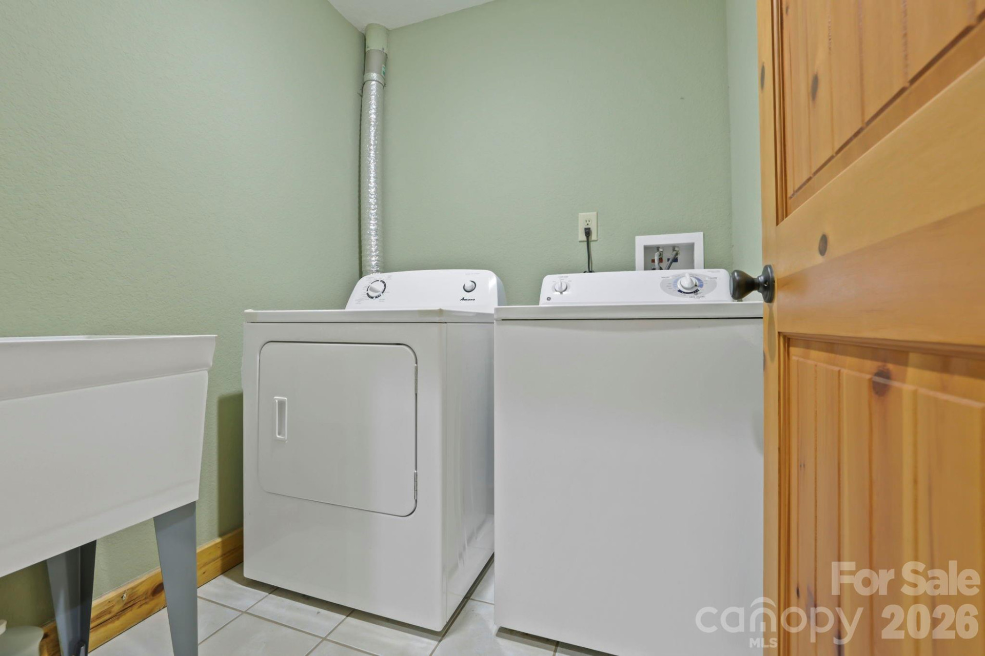 266 Rhododendron Drive - Photo 29