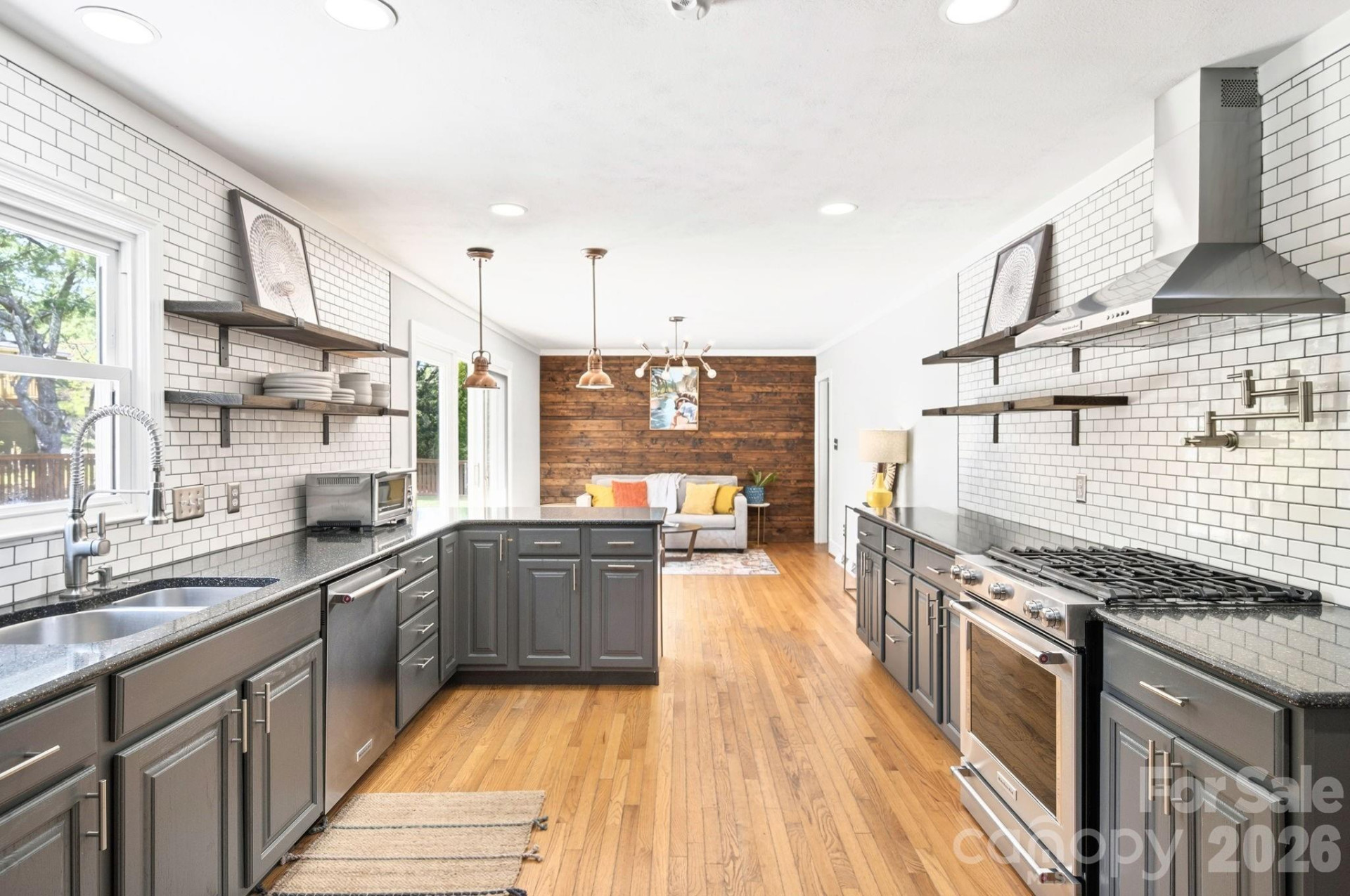 18 Carjen Avenue - Photo 10