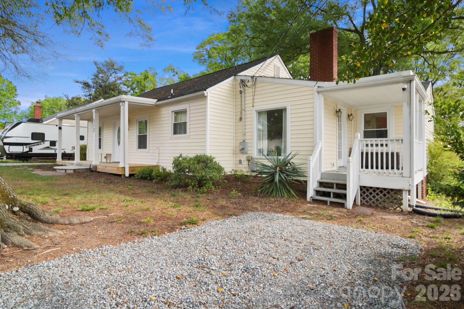 312 Cook Street - Photo 3