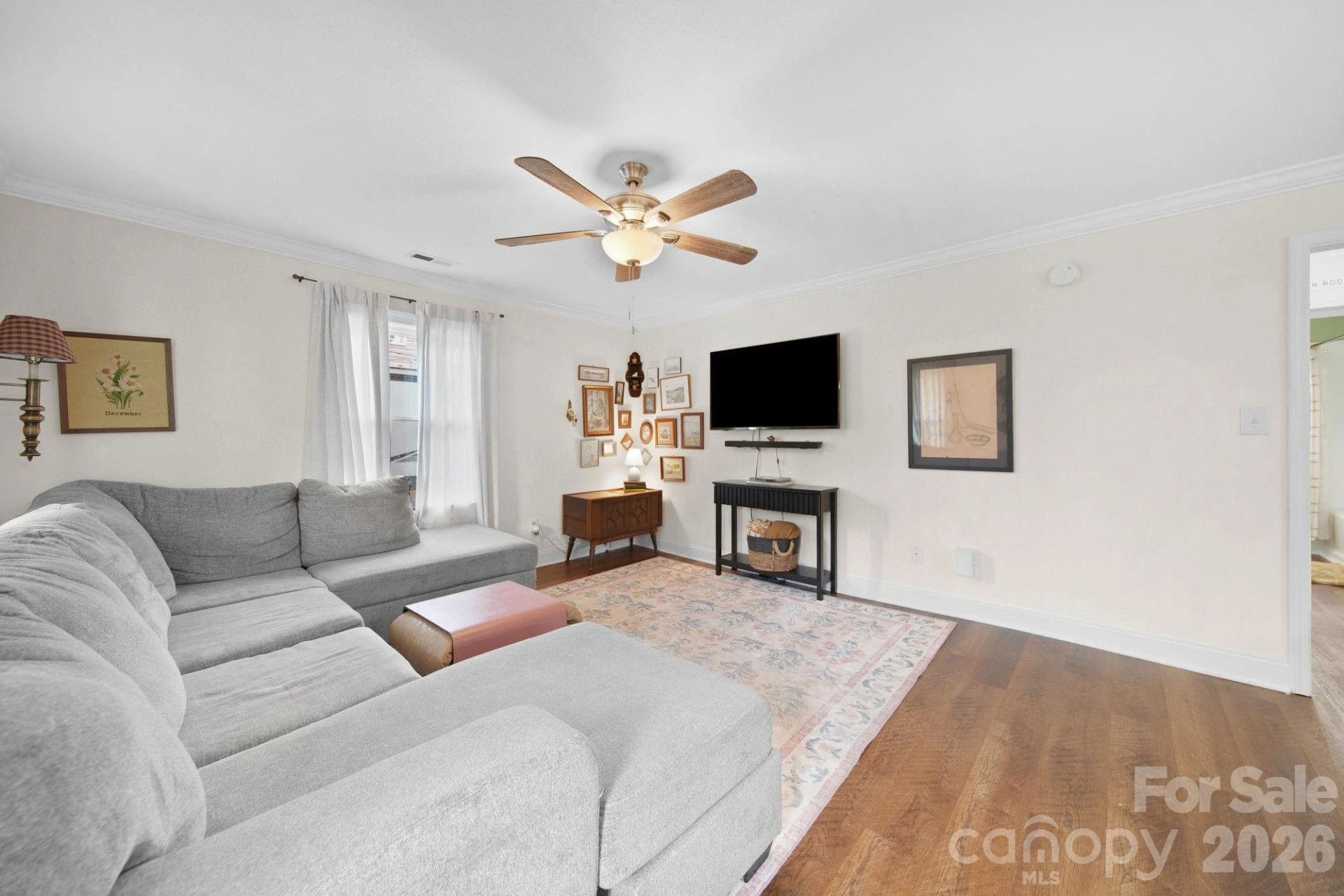 312 Cook Street - Photo 4