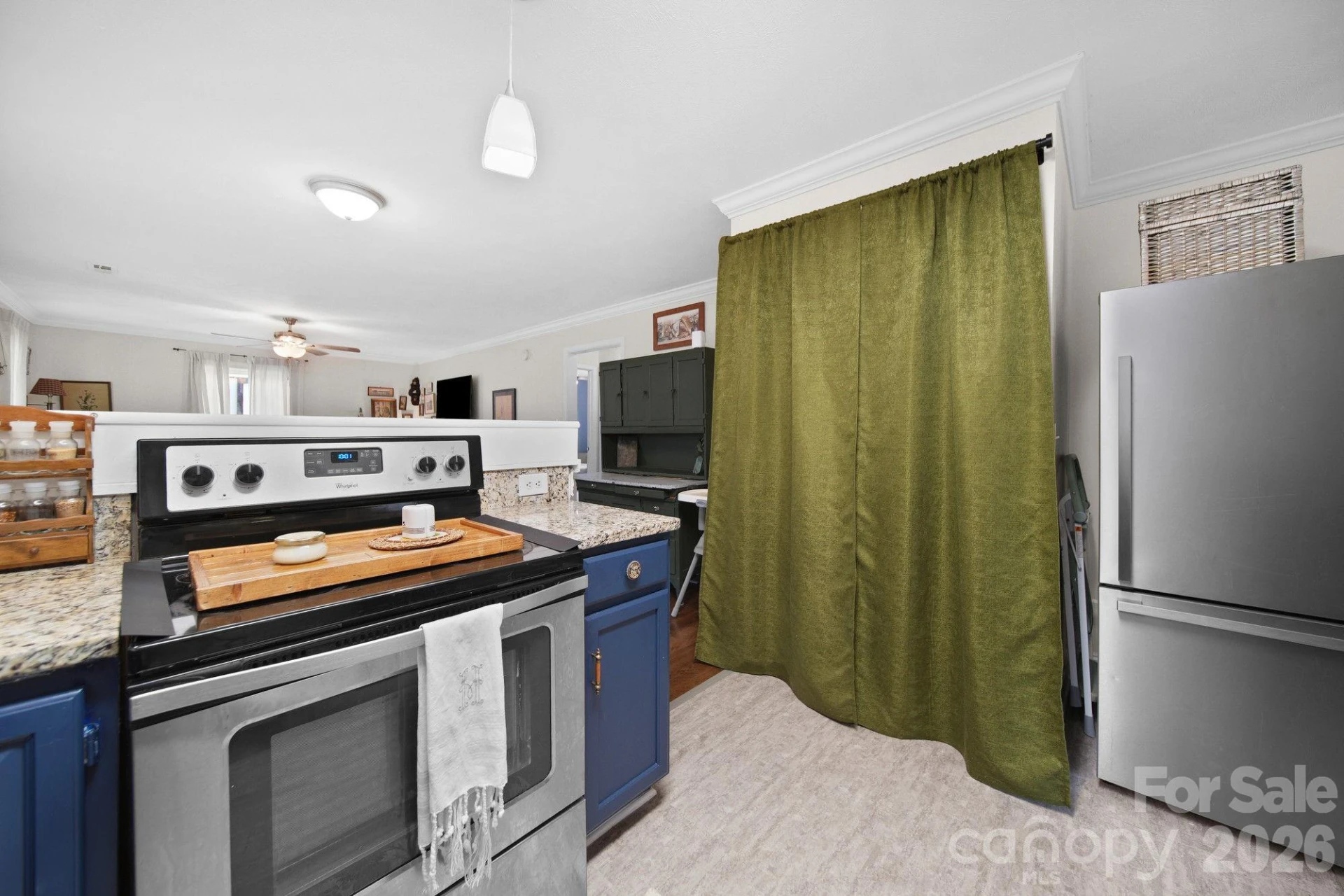 312 Cook Street - Photo 8