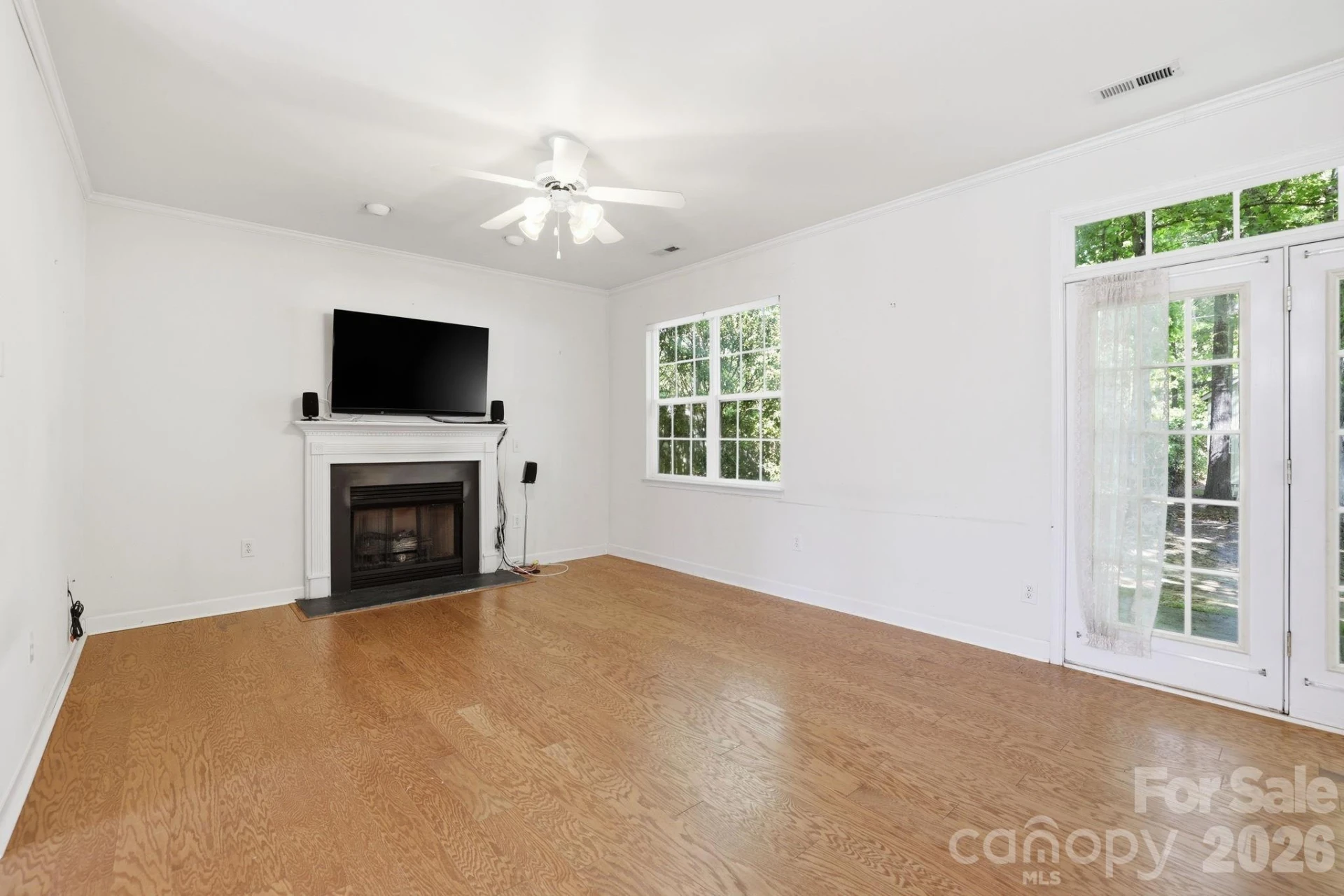3916 Grace Court - Photo 3