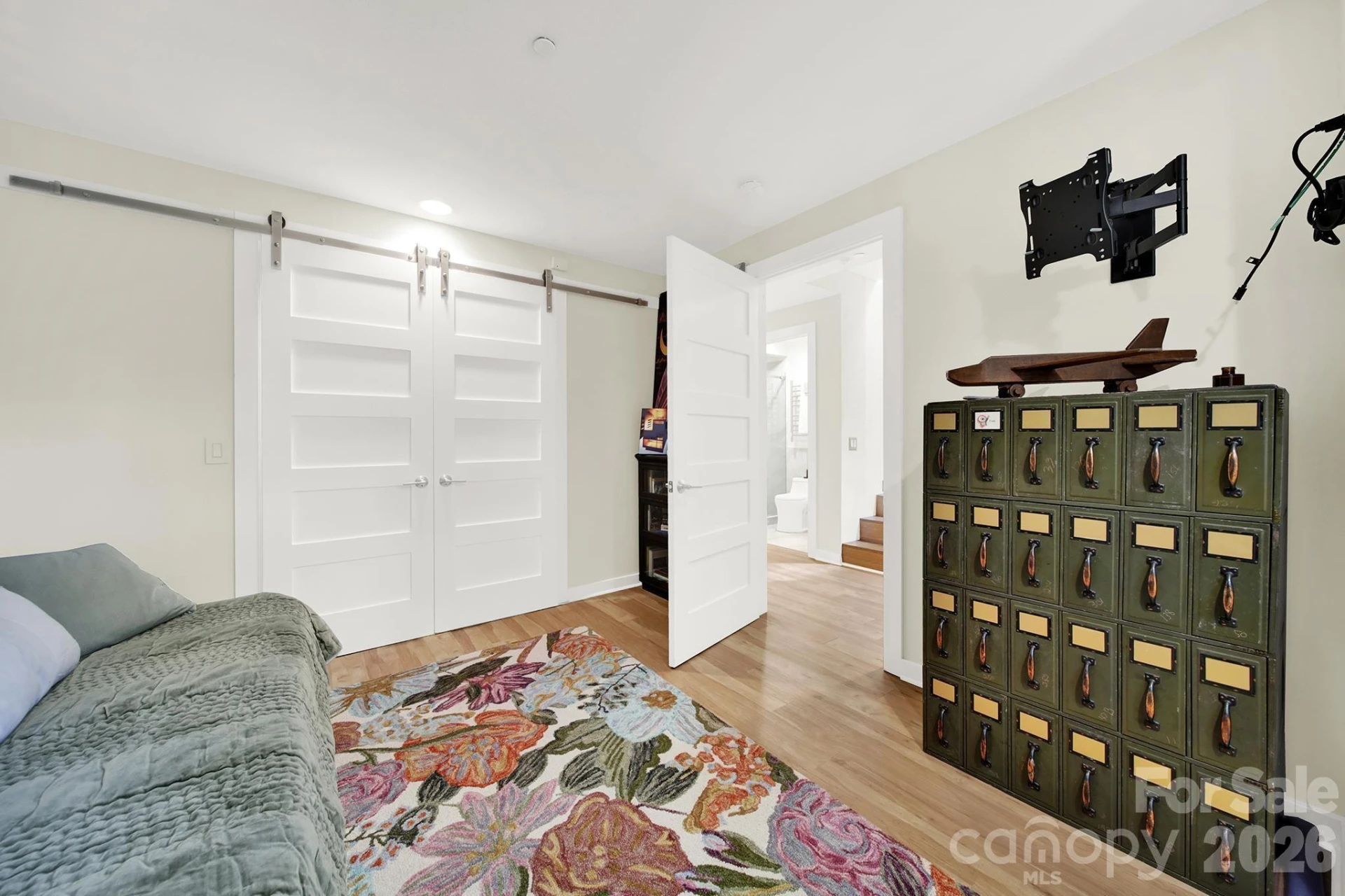 1930 Scott Avenue - Photo 38