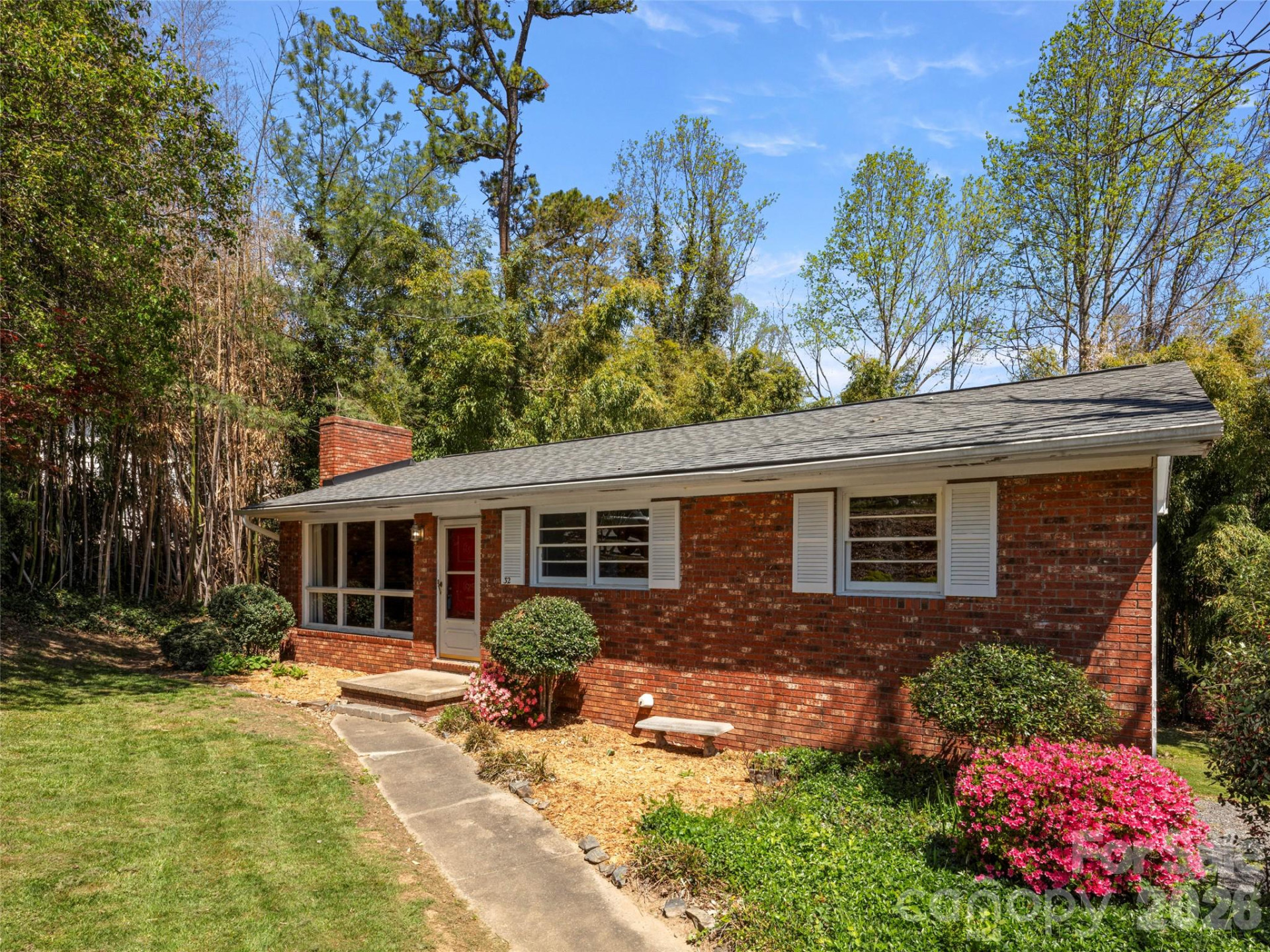 32 Hillendale Road - Photo 2