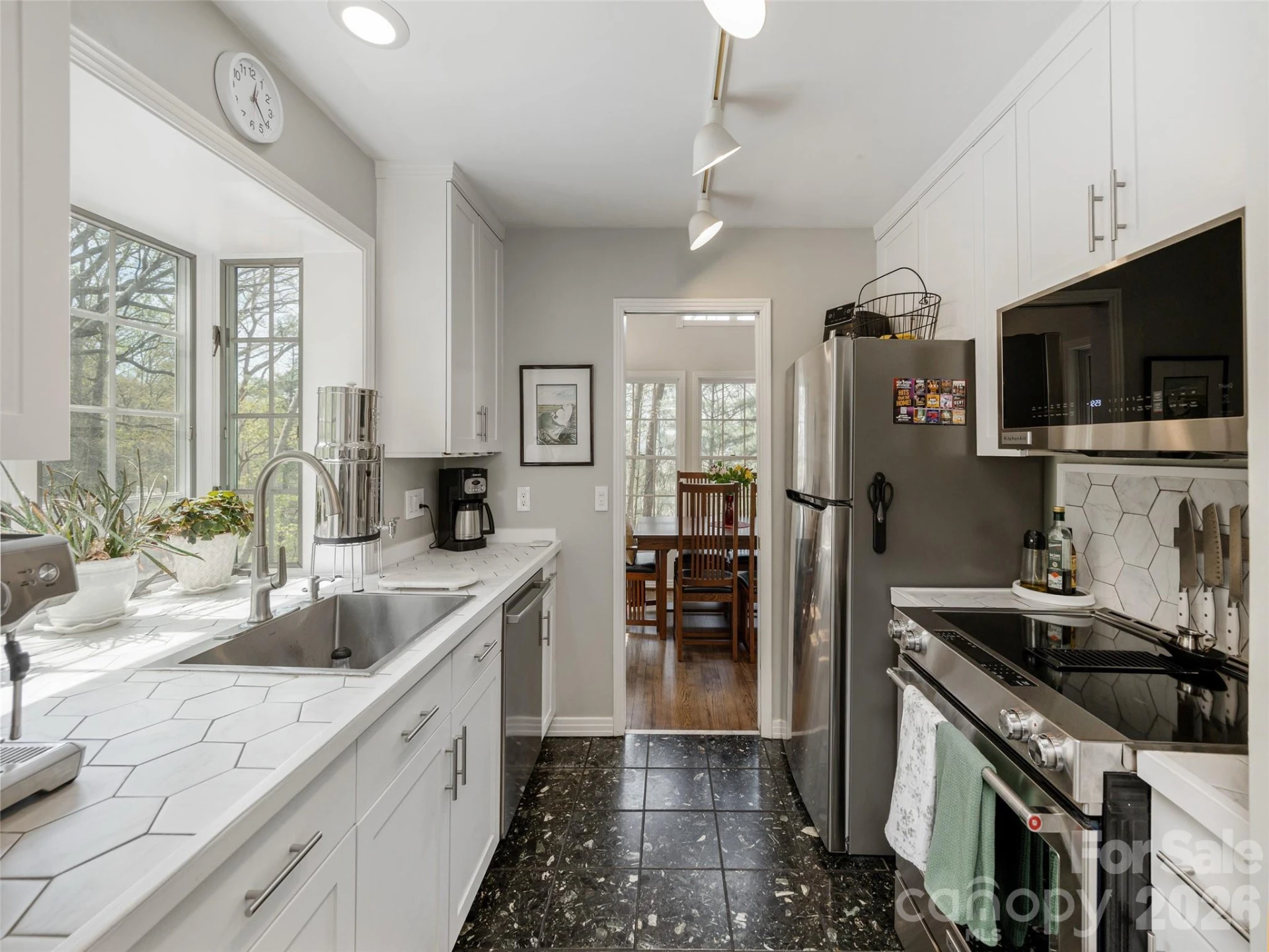 403 Cherokee Road - Photo 12