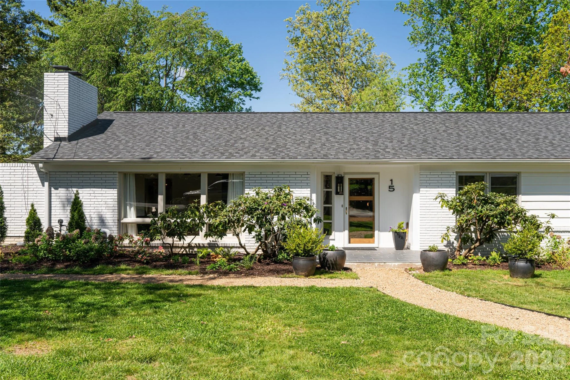 15 Red Oak Road - Photo 2