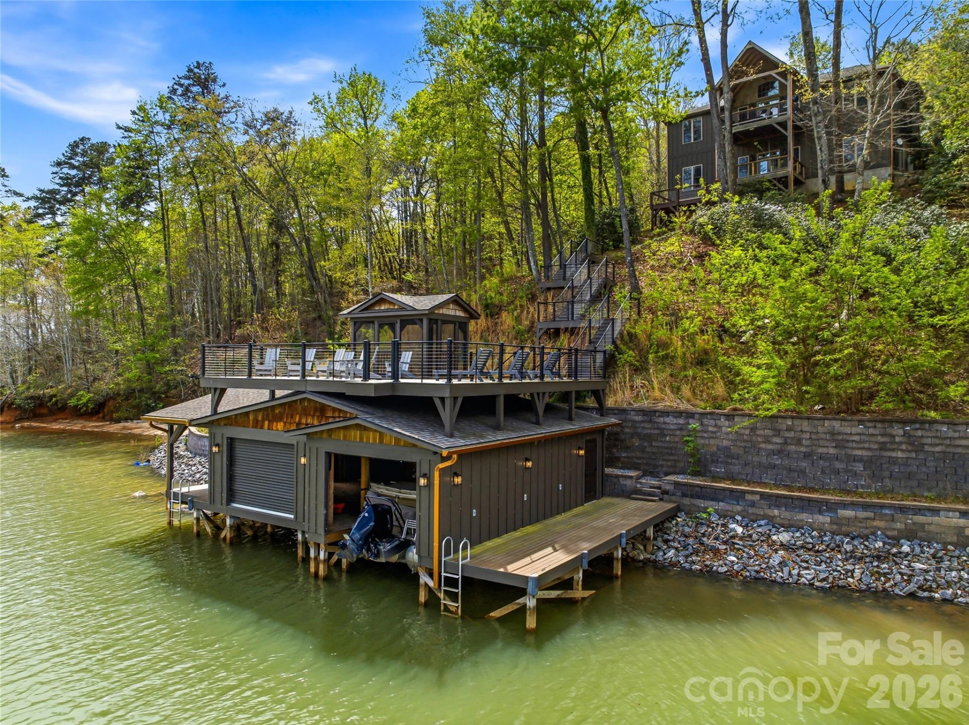 402 Holmstead Drive