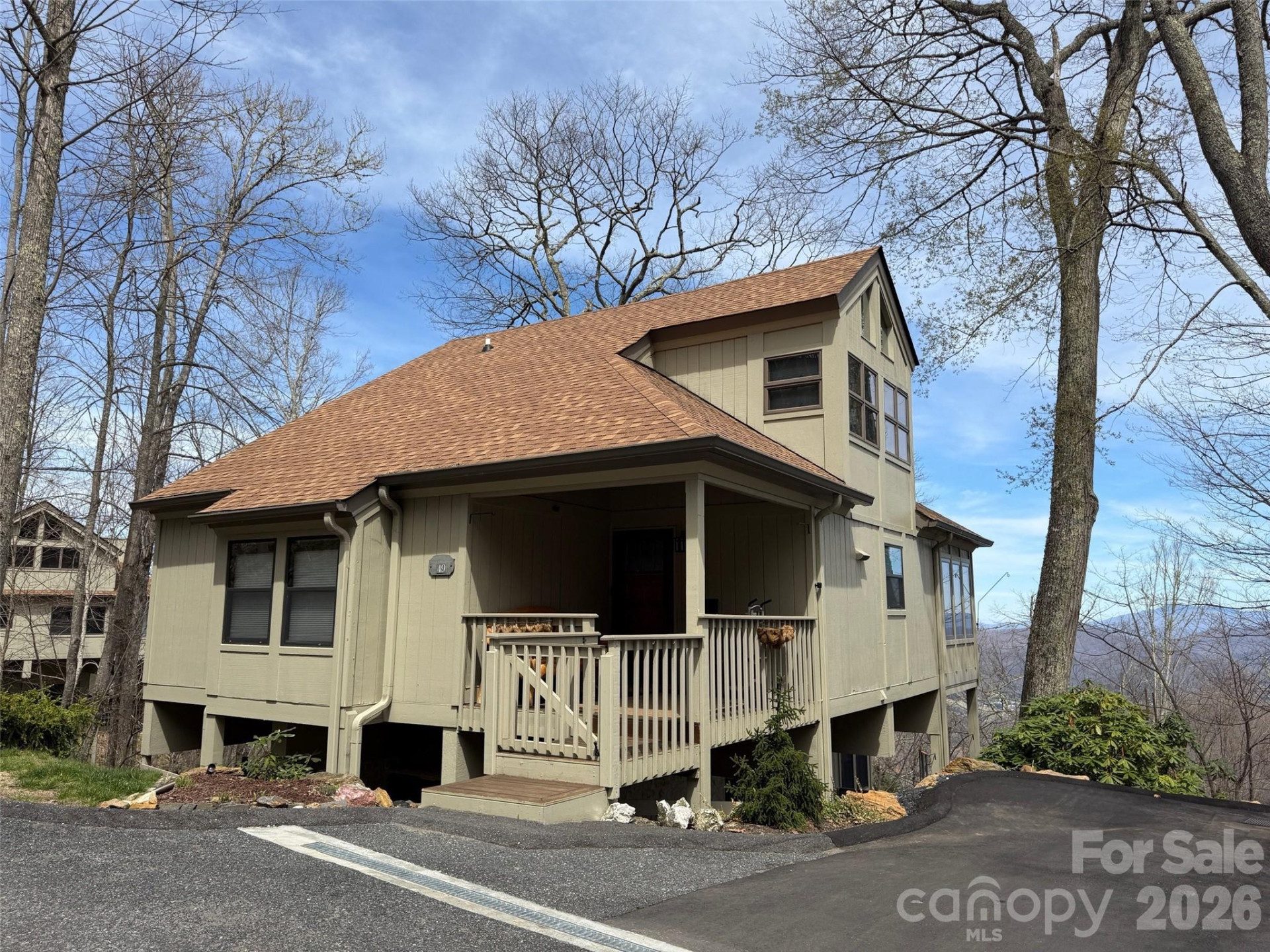 49 Slickrock Ridge Way