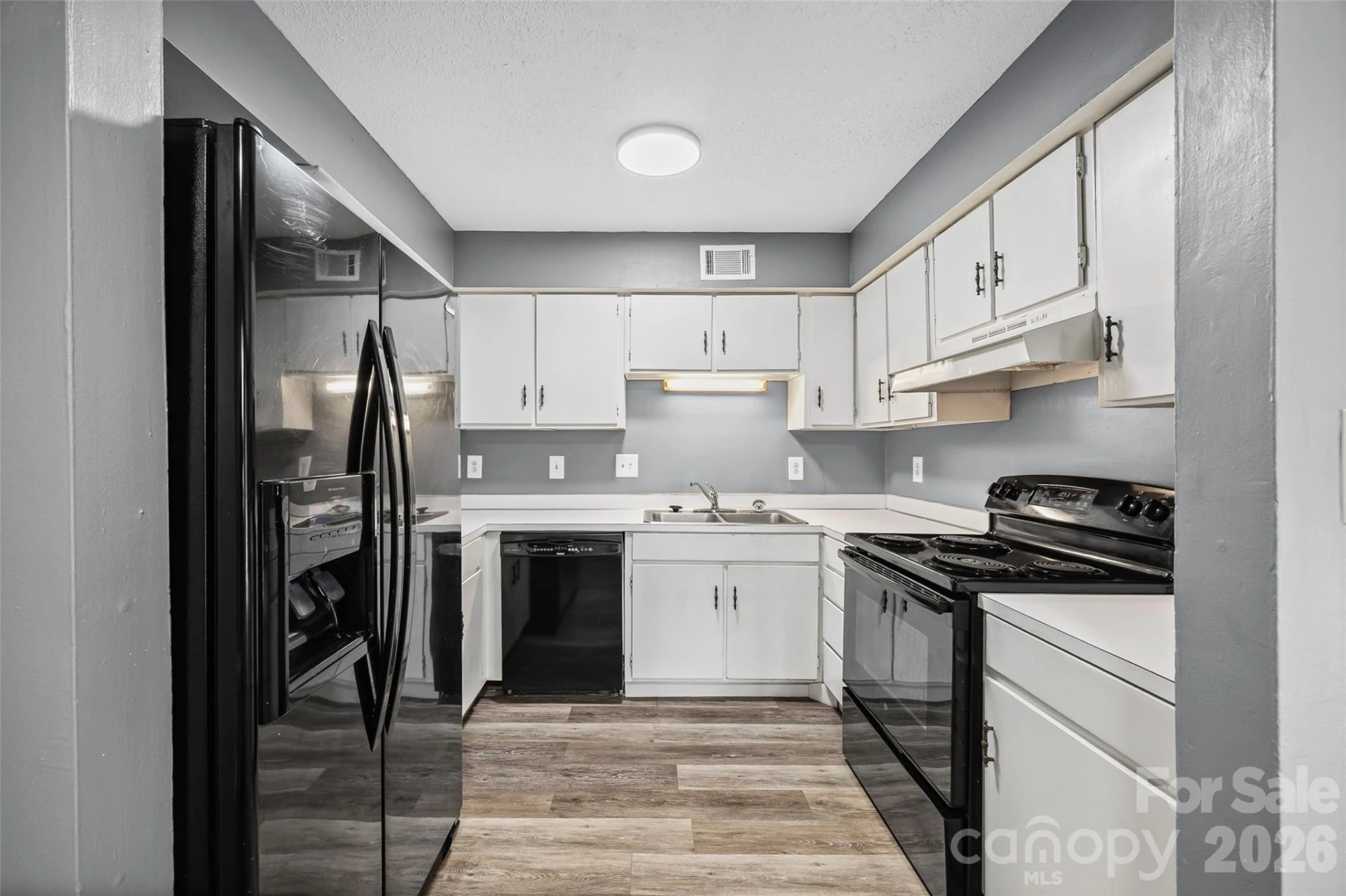 9119 Spyglass Place #9119D - Photo 13