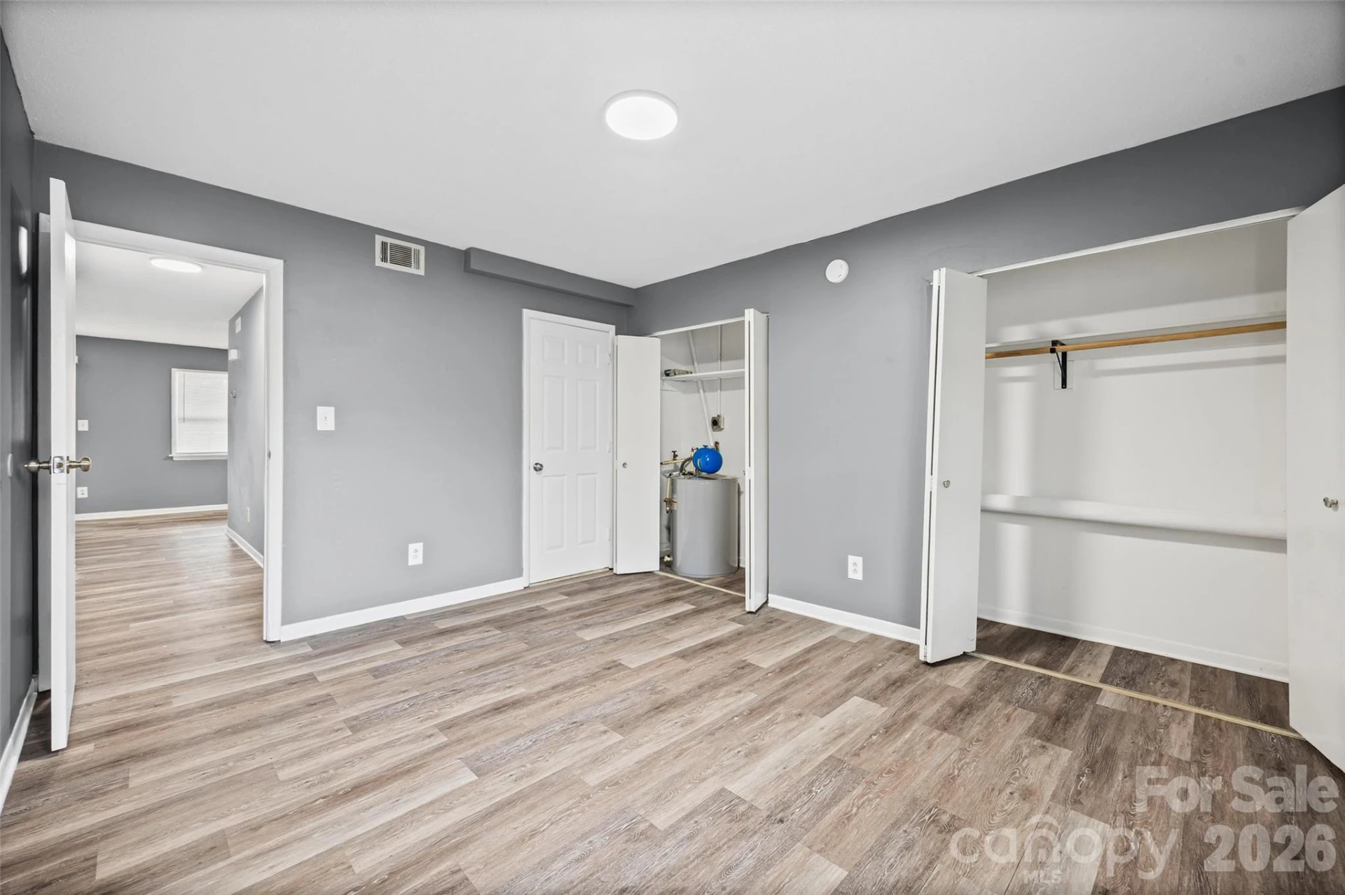 9119 Spyglass Place #9119D - Photo 5