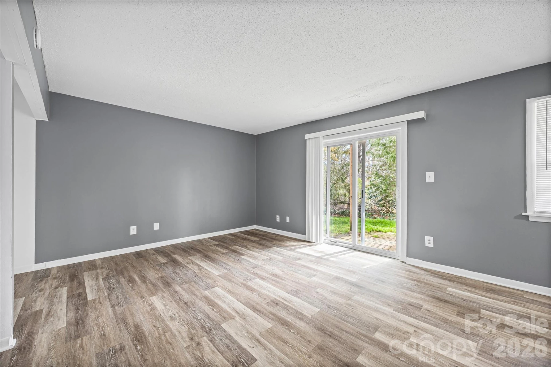 9119 Spyglass Place #9119D - Photo 6