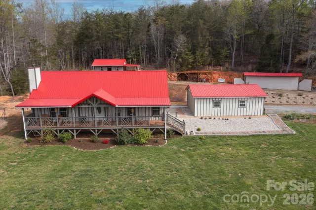 810 Mount Hebron Road, Old Fort, NC, 28762