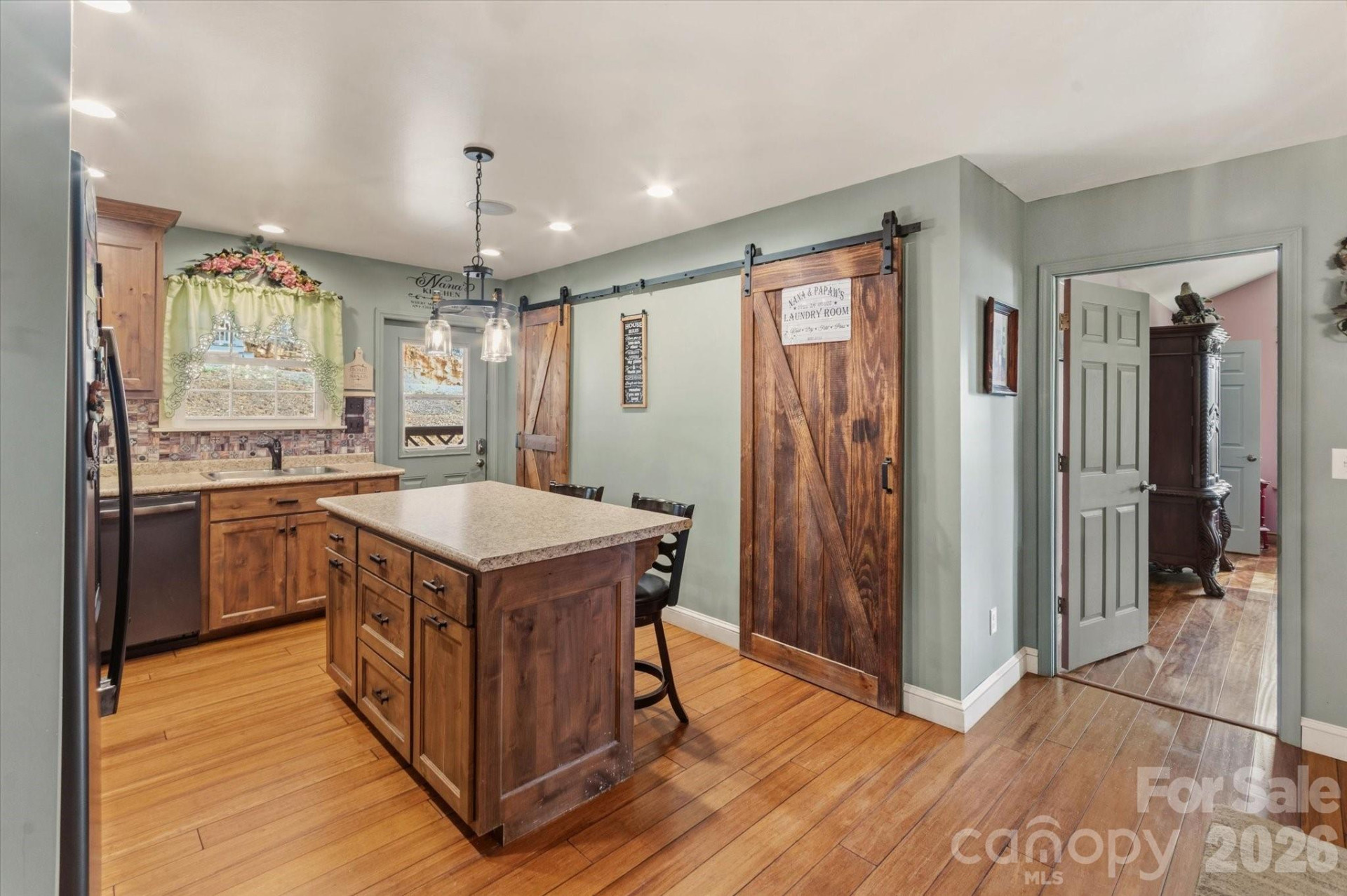 810 Mount Hebron Road - Photo 4