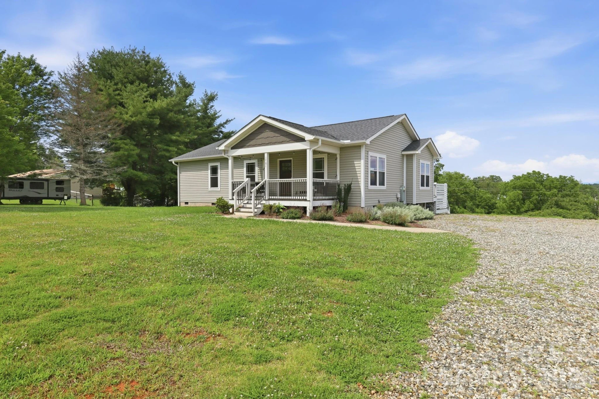 1781 Bear Creek Road - Photo 3