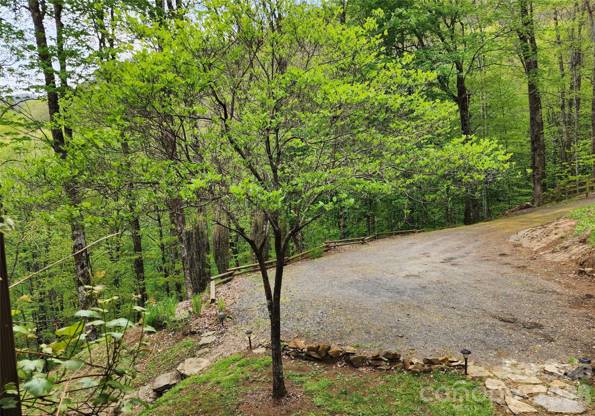 604 Croft View Drive - Photo 8