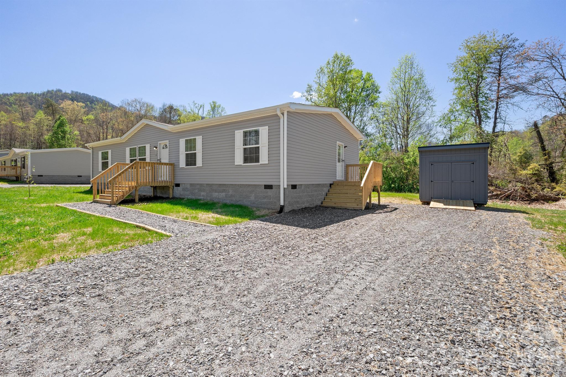 118 Peaceful Hill Drive - Photo 2