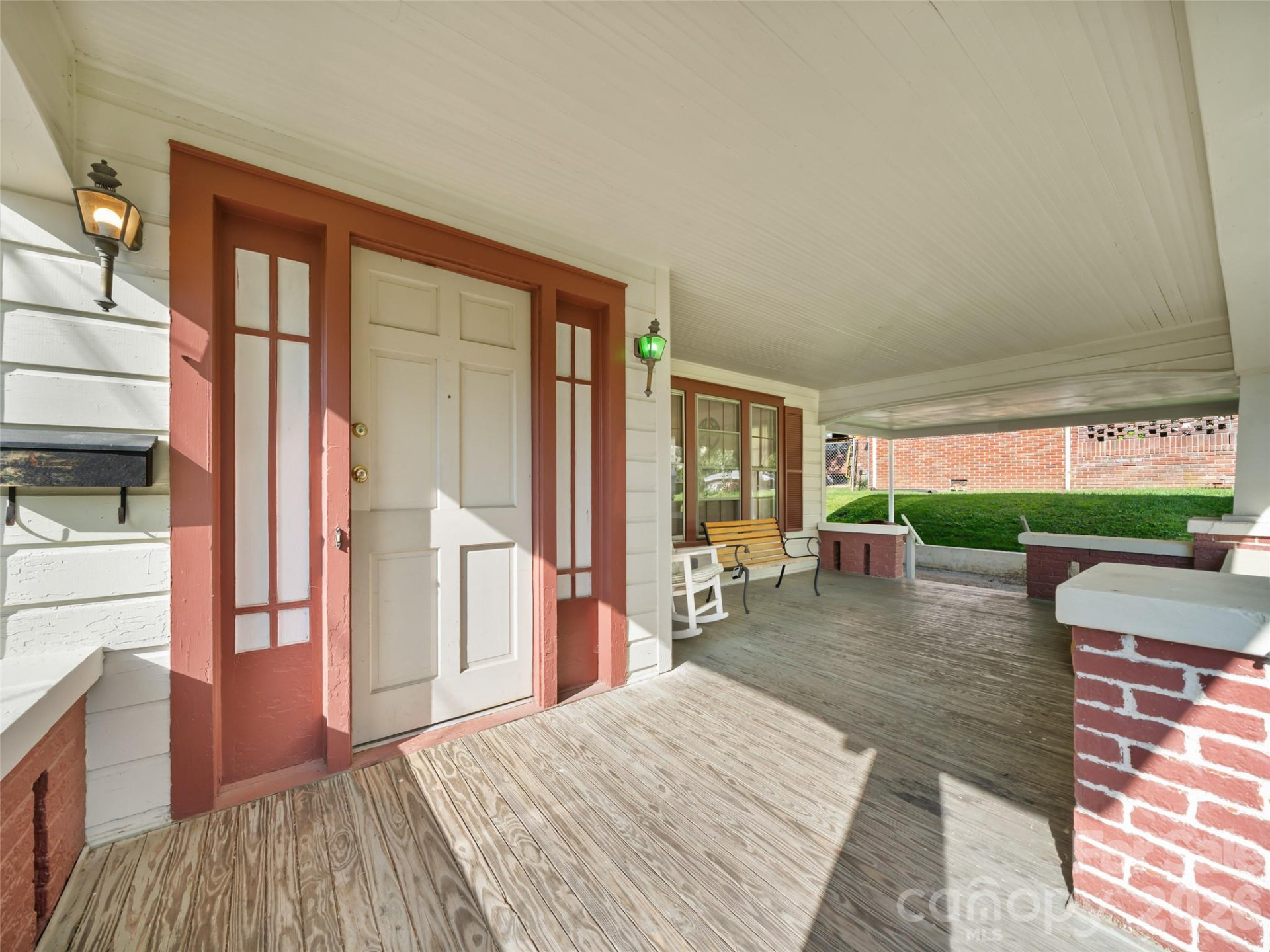 147 Walnut Avenue - Photo 2