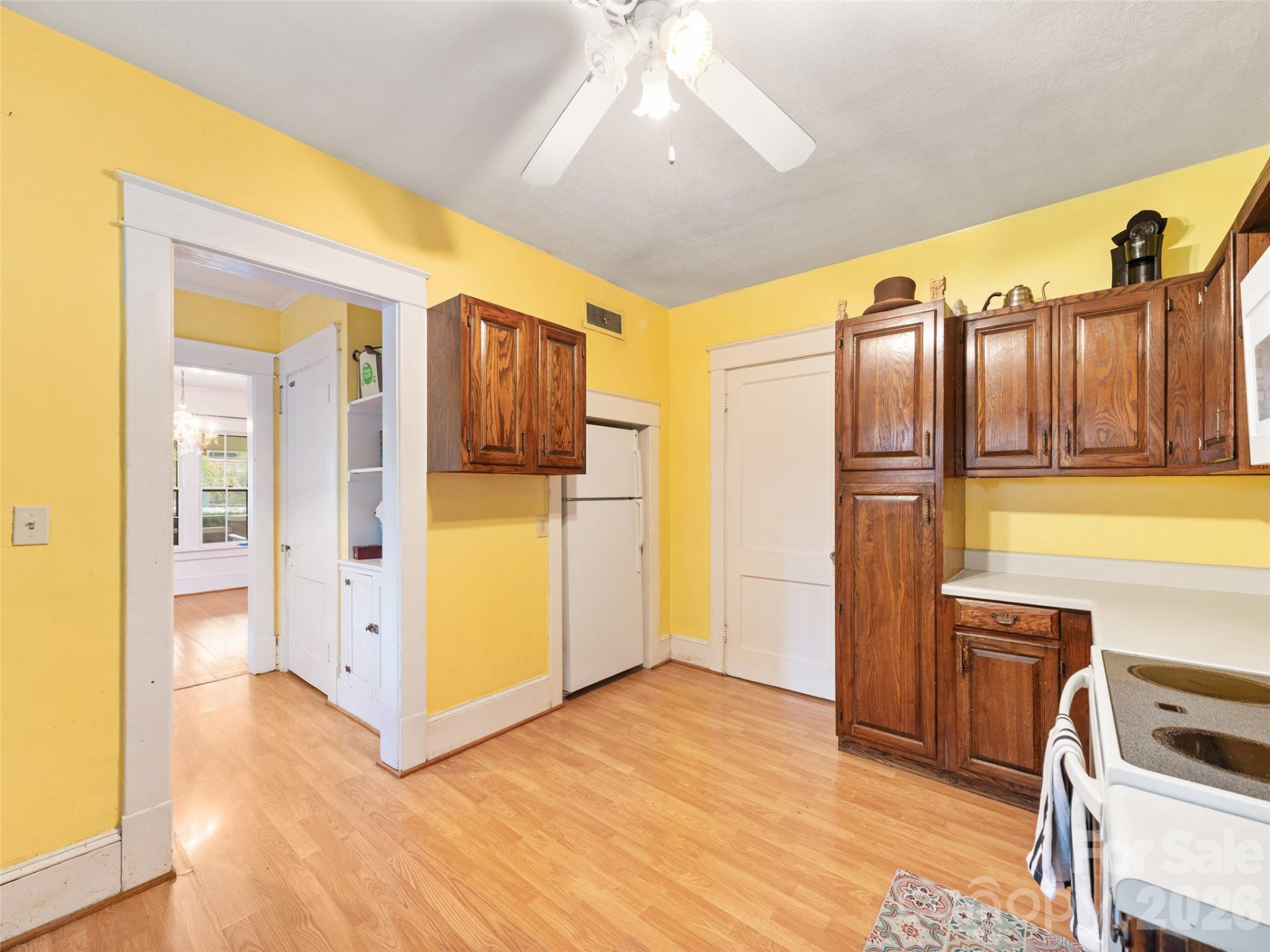 147 Walnut Avenue - Photo 14