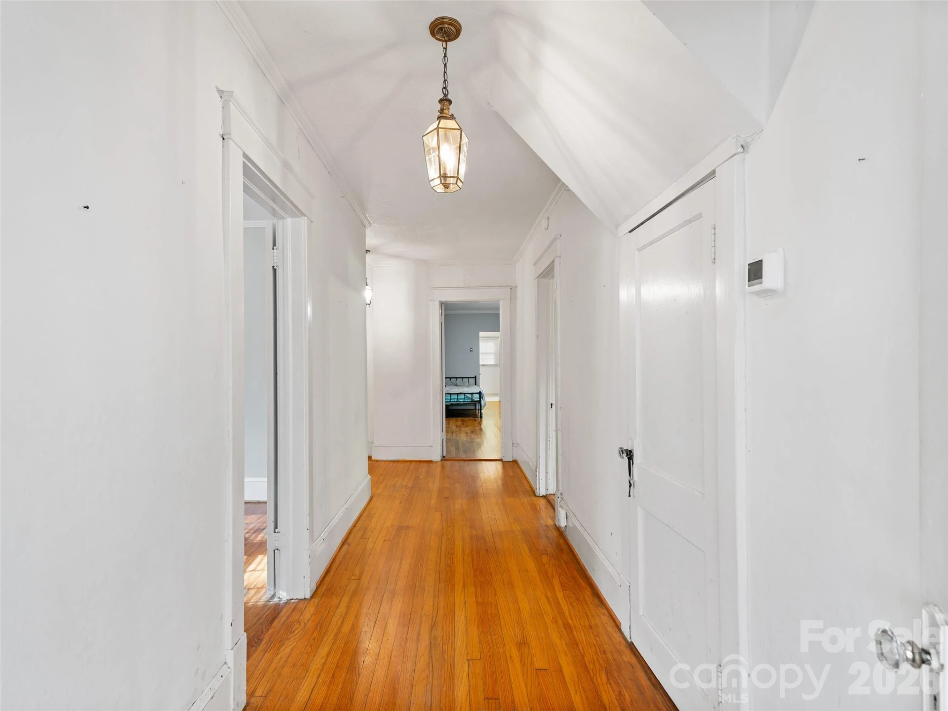 147 Walnut Avenue - Photo 6