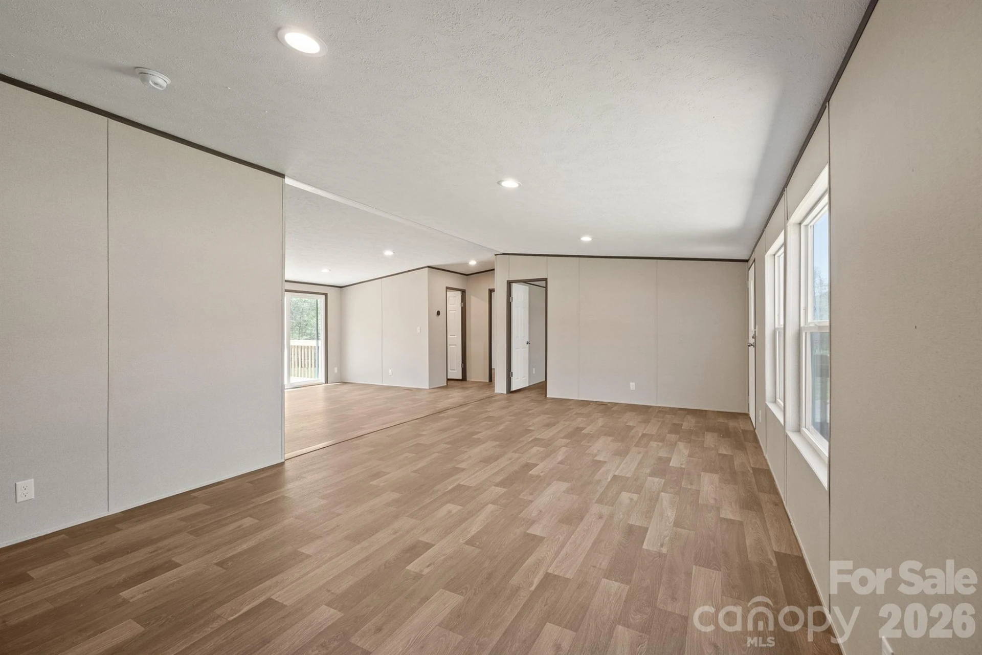 140 Peaceful Hill Drive - Photo 4