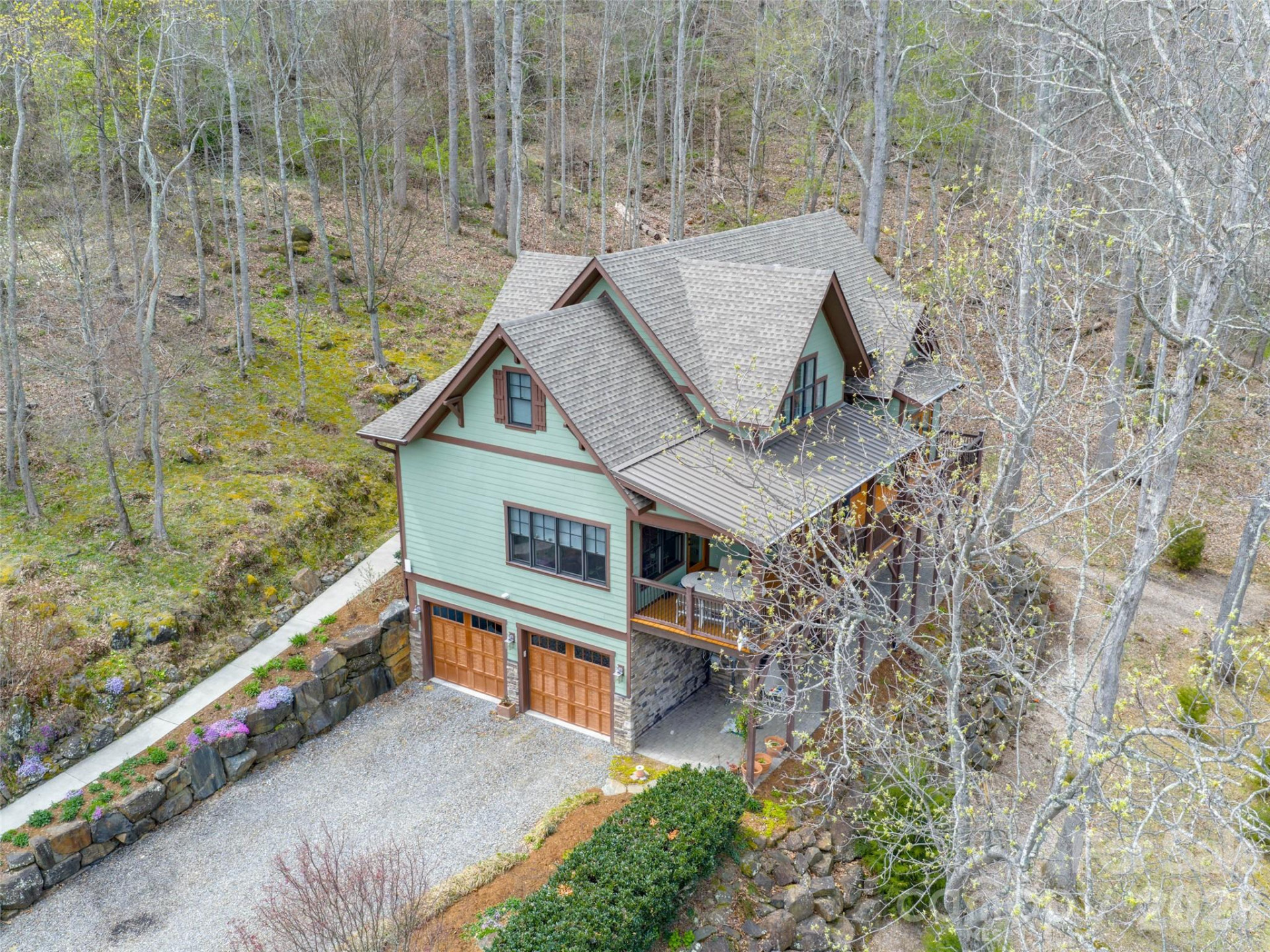 711 Winfield Drive - Photo 4