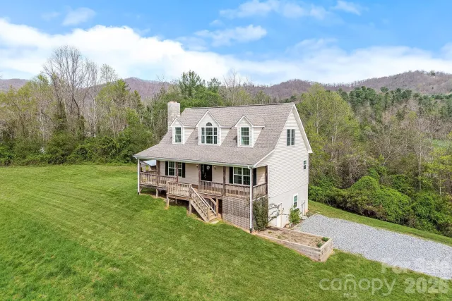 273 Green Acres Lane, Marshall, NC, 28753
