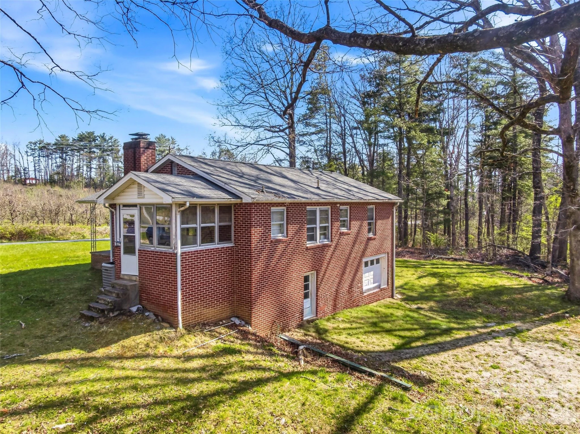 984 Pace Road - Photo 22