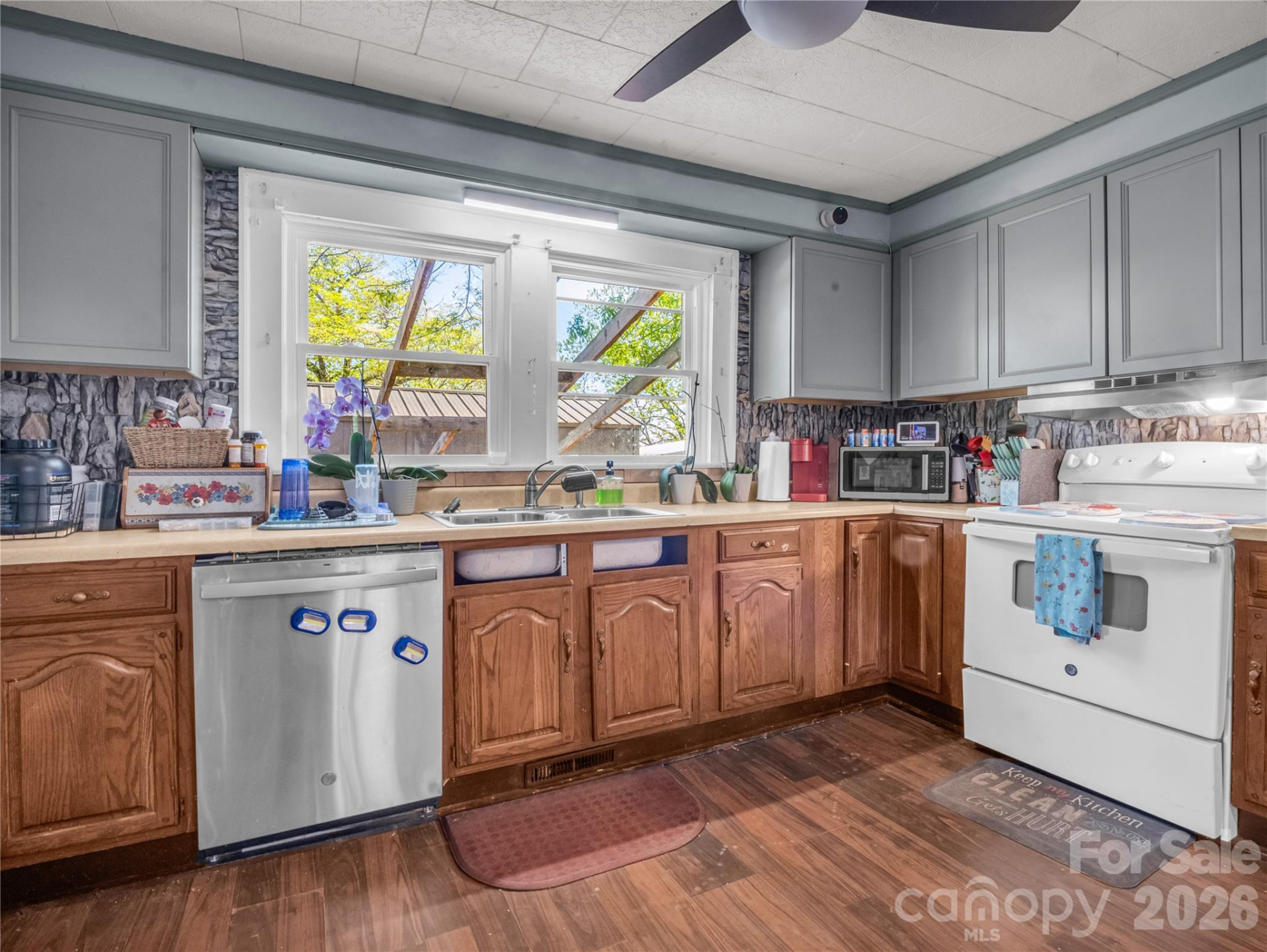 209 Ohio Street - Photo 15