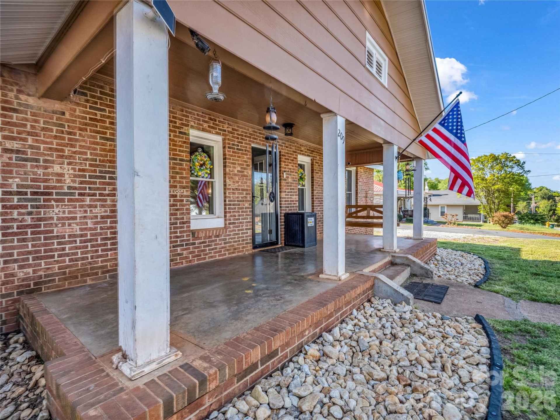 209 Ohio Street - Photo 6