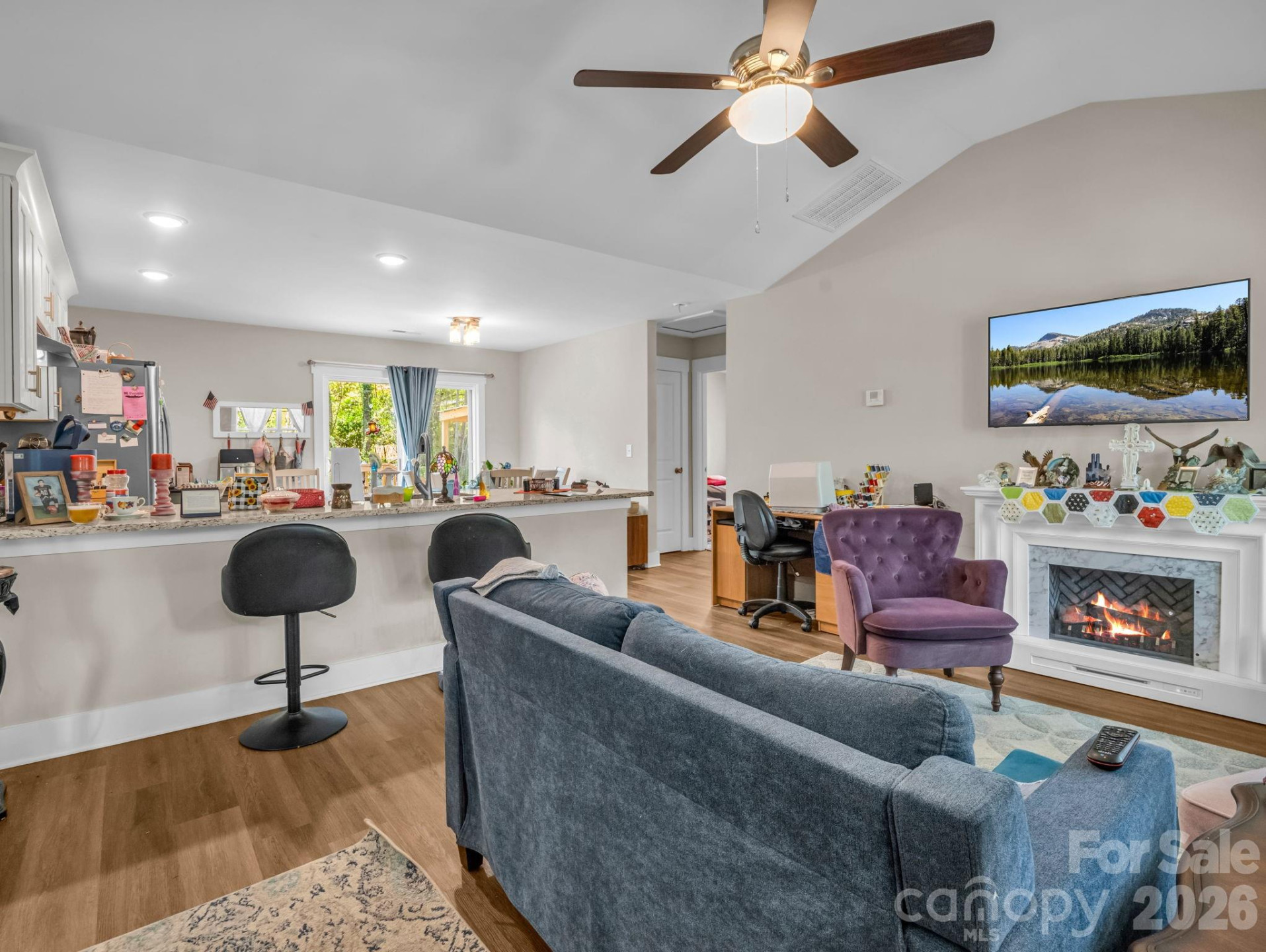 198 Parkland Drive - Photo 14