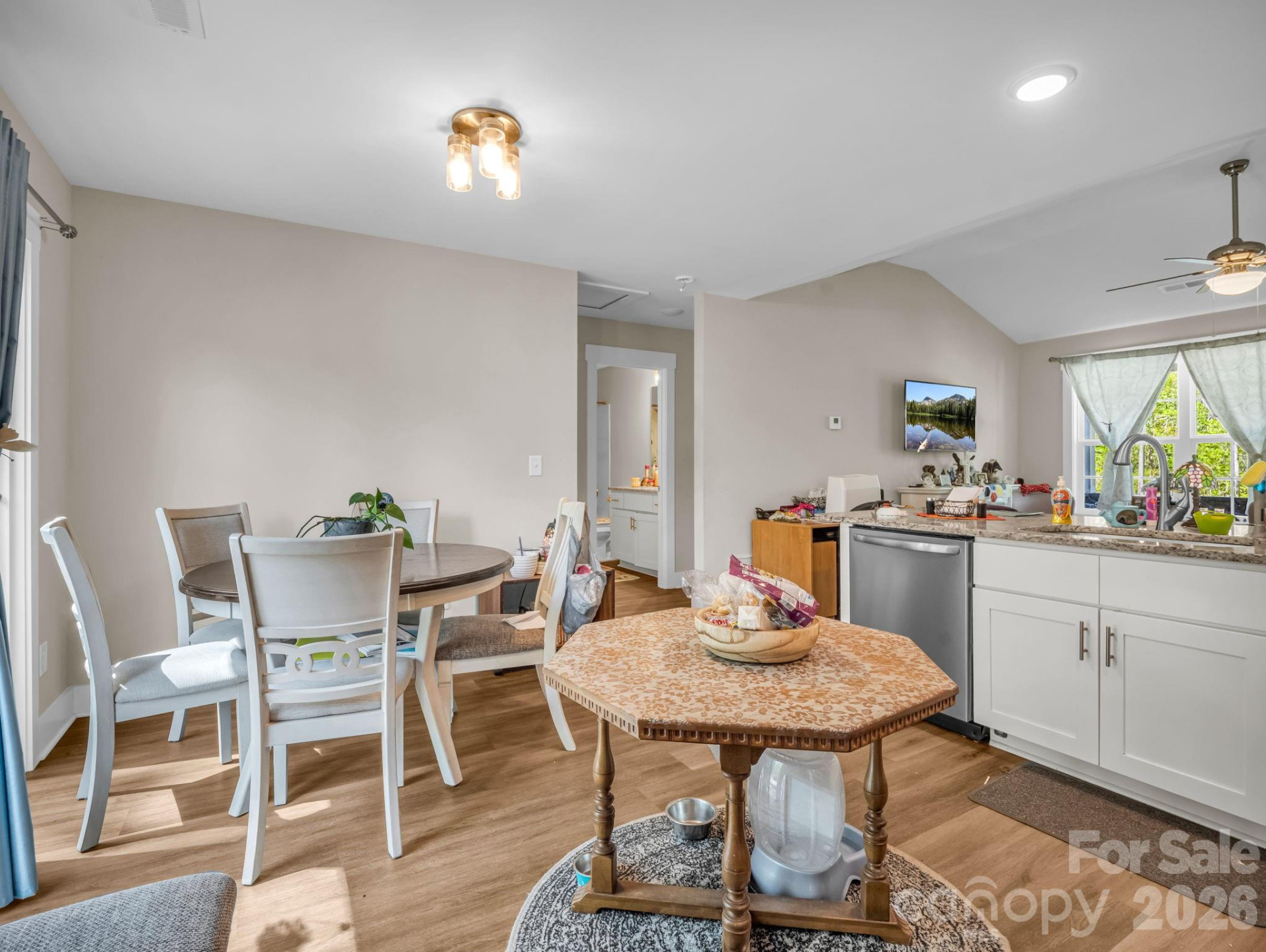 198 Parkland Drive - Photo 19